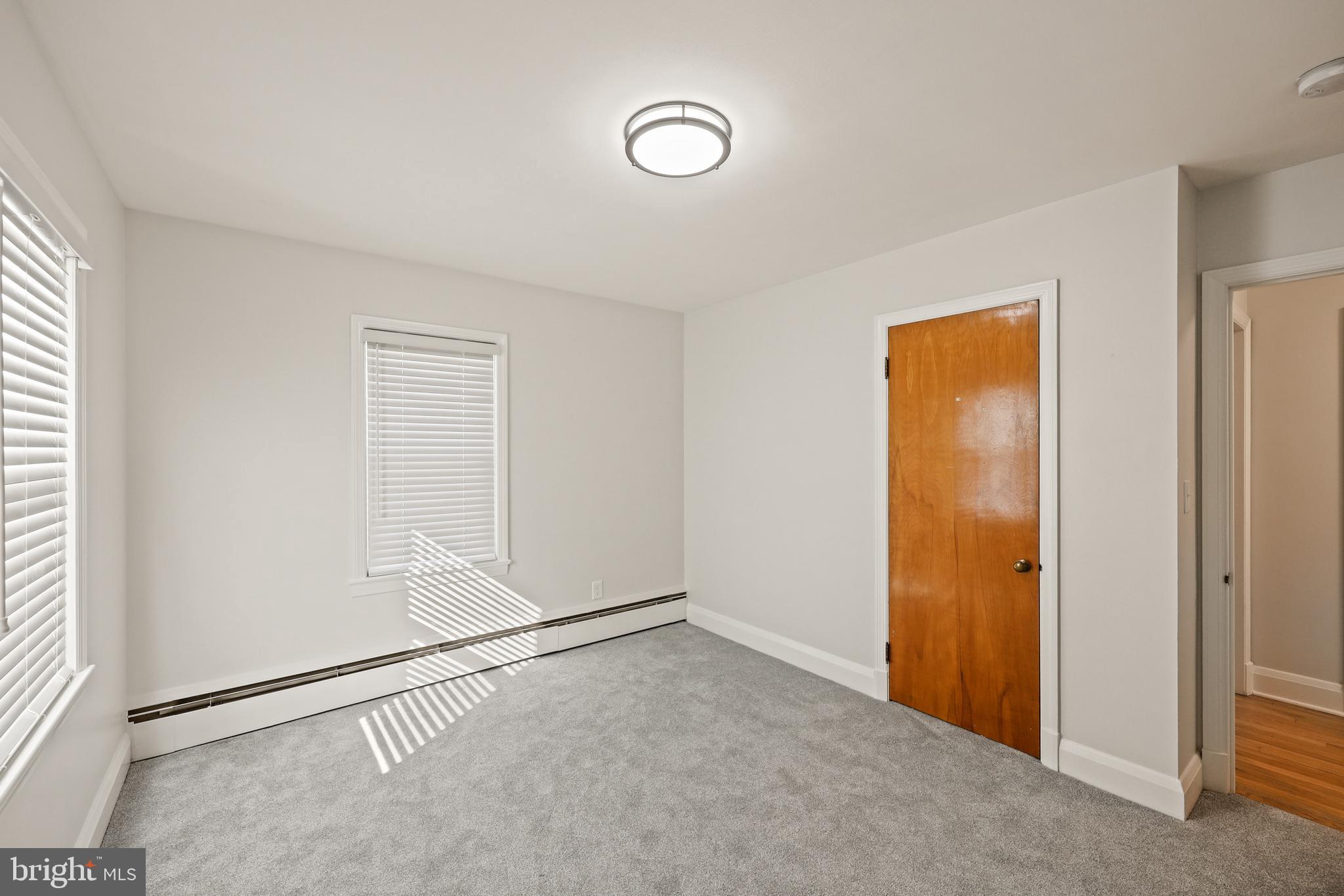 GRANDVIEW - Residential Lease