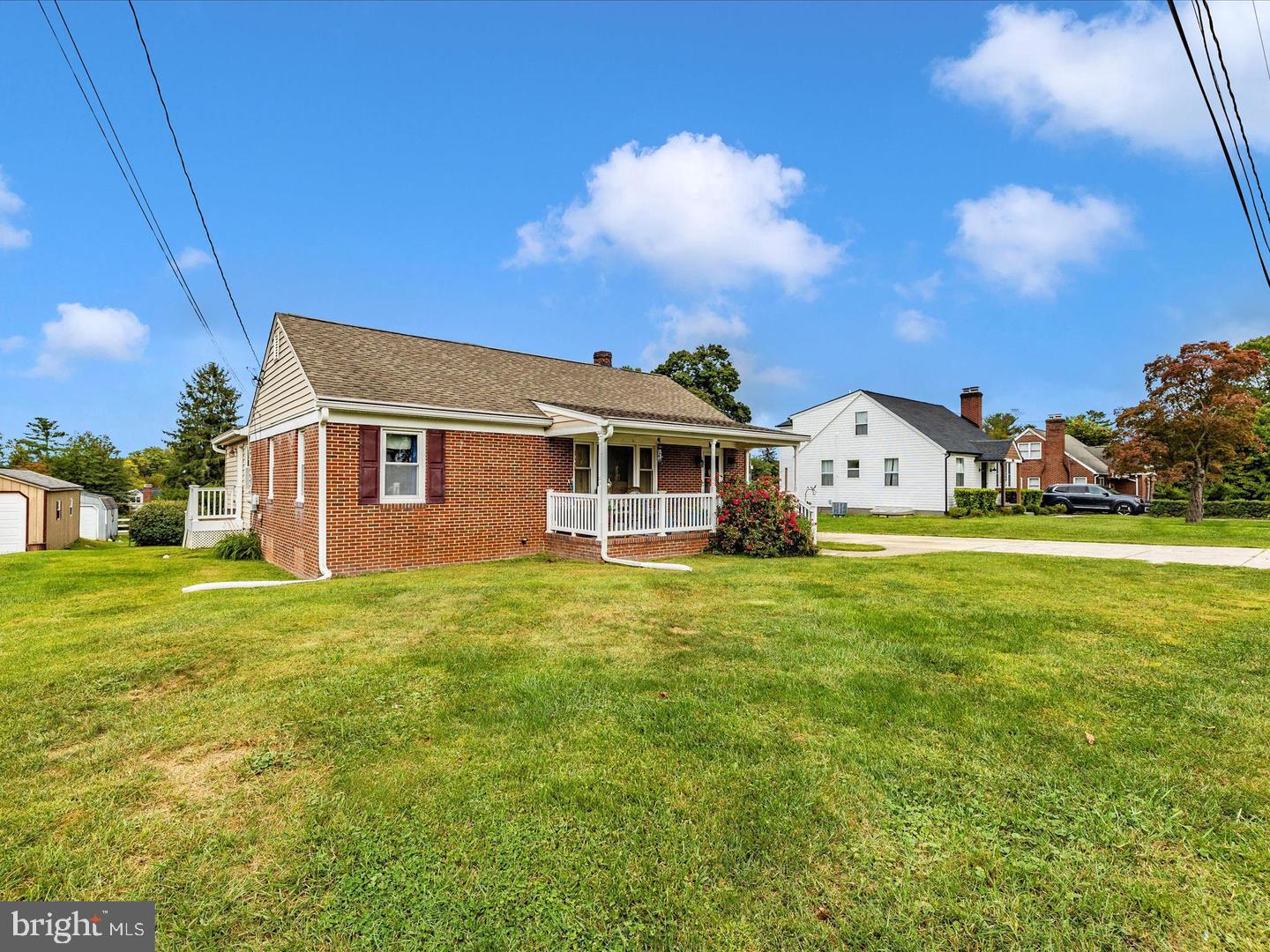 GRANDVIEW - Residential Lease