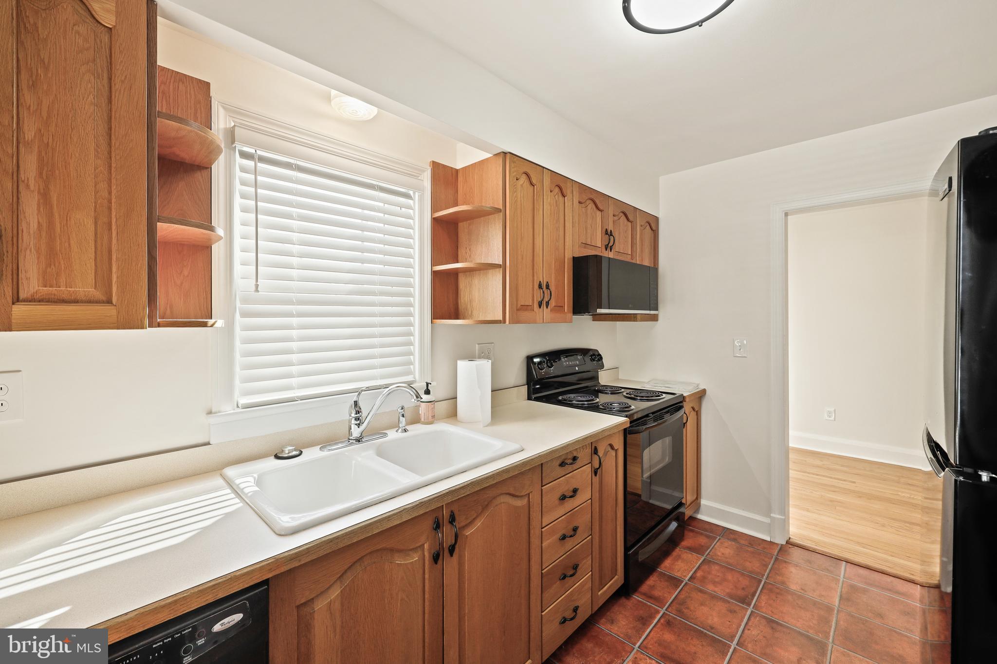 GRANDVIEW - Residential Lease