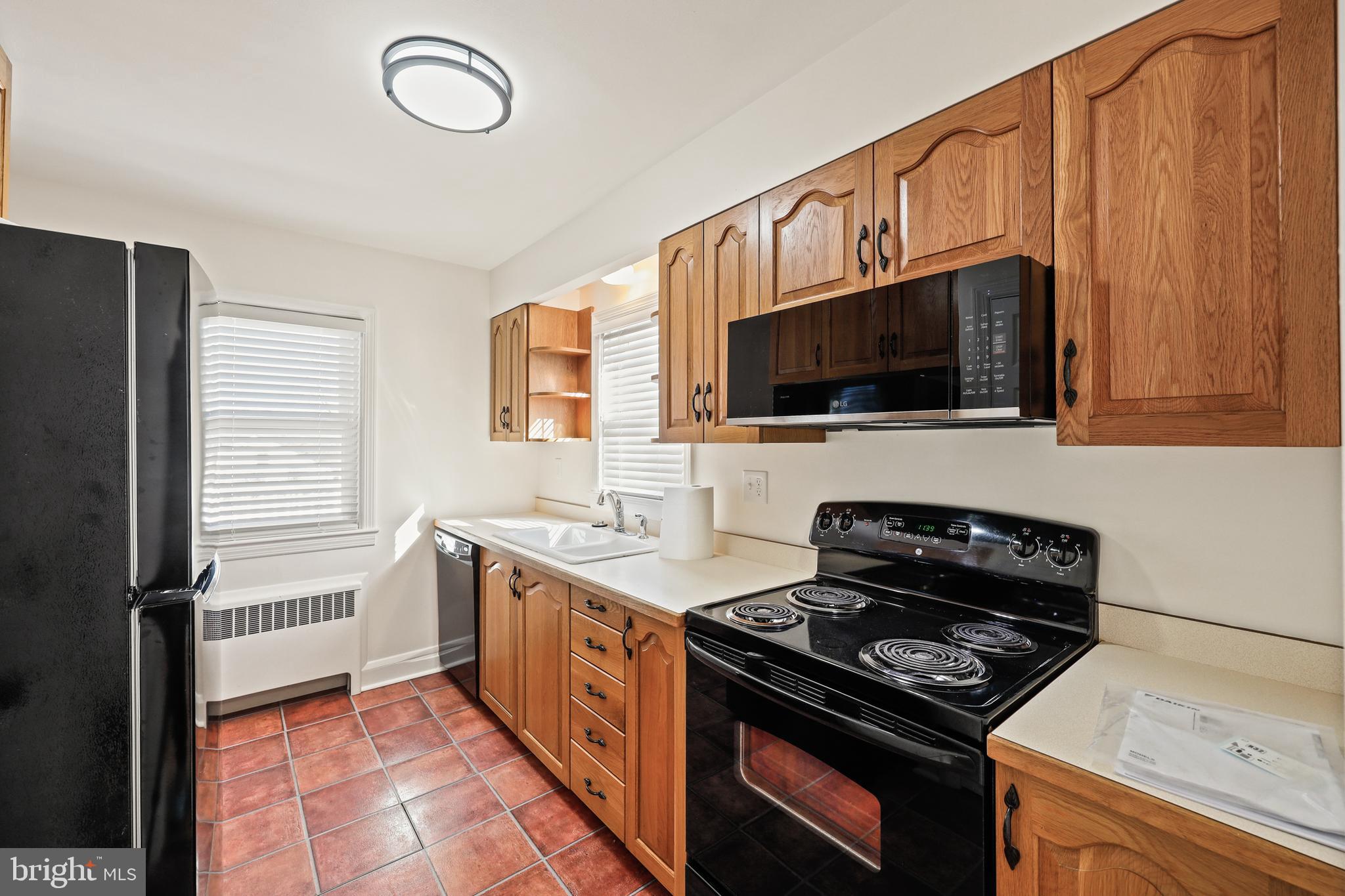 GRANDVIEW - Residential Lease