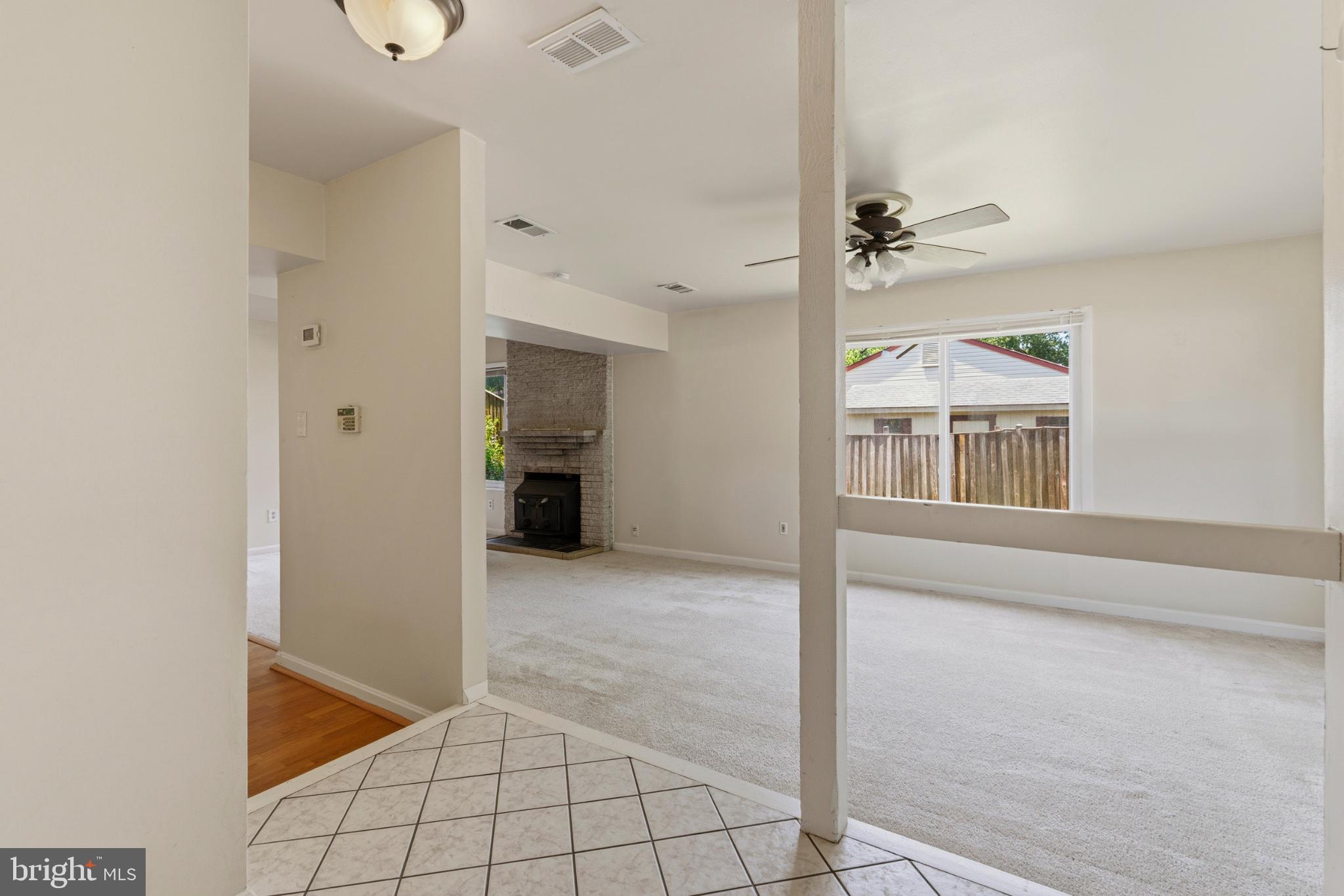 1706 POMONA PLACE