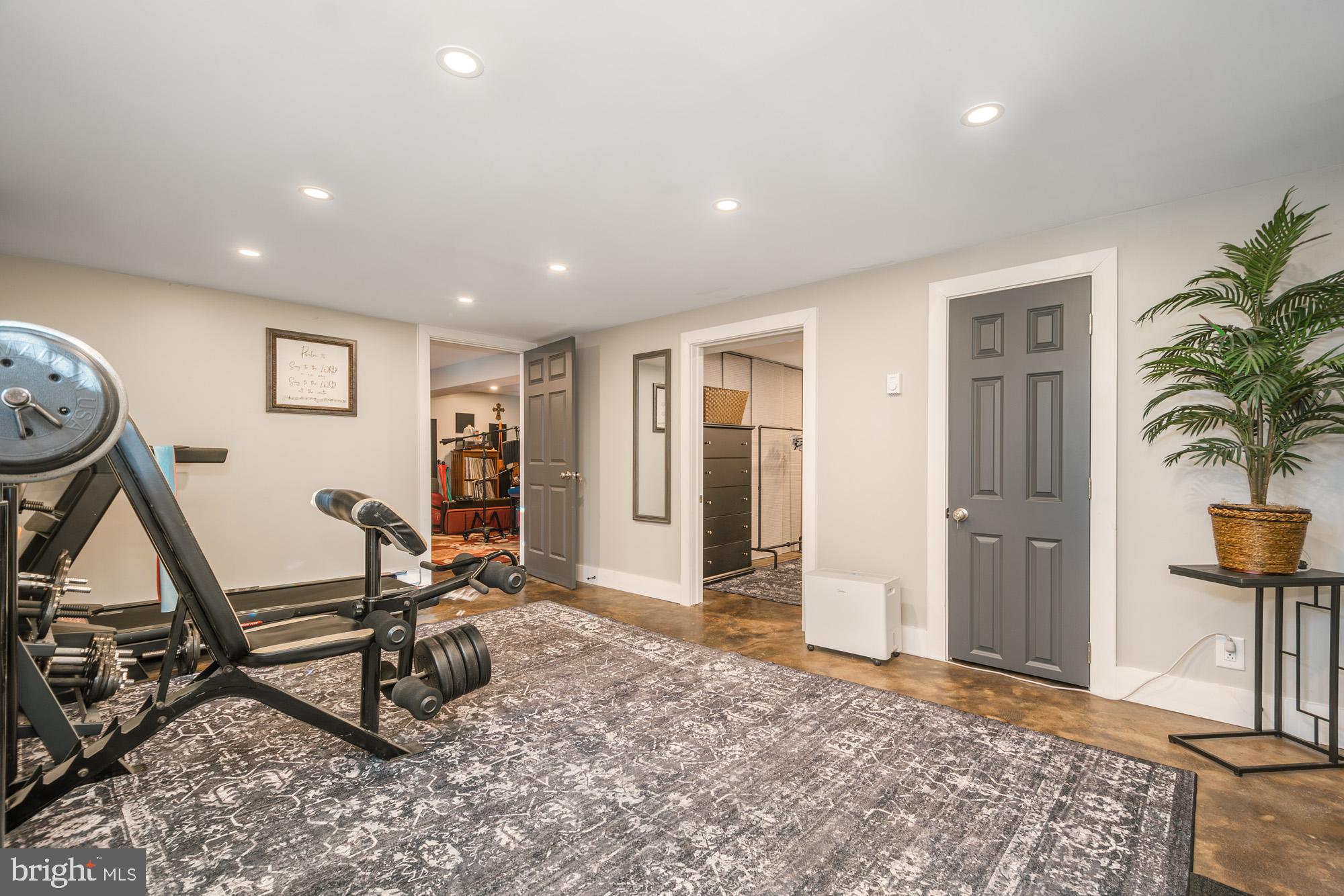 SKY VALLEY - Residential