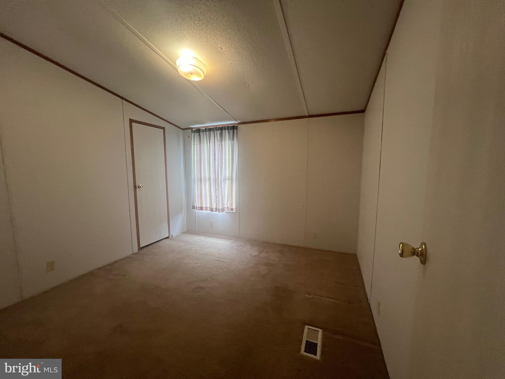 KESSEL ESTATES - Residential