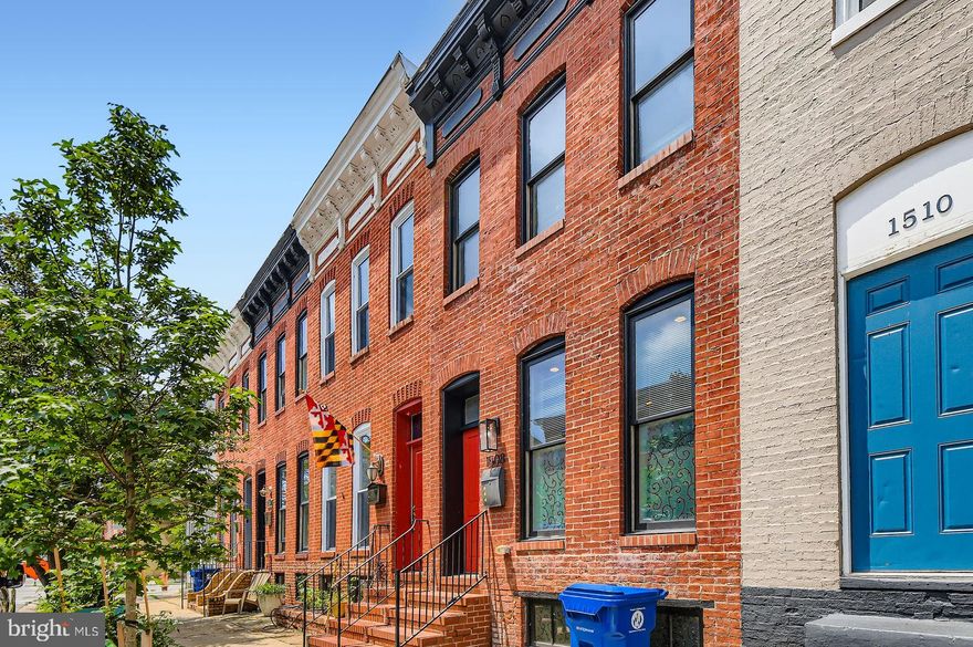 Welcome to this charming 2-bedroom townhome in the heart of Baltimore City! Freshly painted throughout—including the rooftop deck—this home offers a bright and inviting atmosphere from top to bottom. The spacious, modern kitchen features updated finishes perfect for cooking and entertaining. Enjoy city views and outdoor living on the freshly updated rooftop deck. This home also features laundry on the upper level which is convenient and accessible. 

The home has been virtually staged to showcase its full potential—don’t miss this stylish city gem!