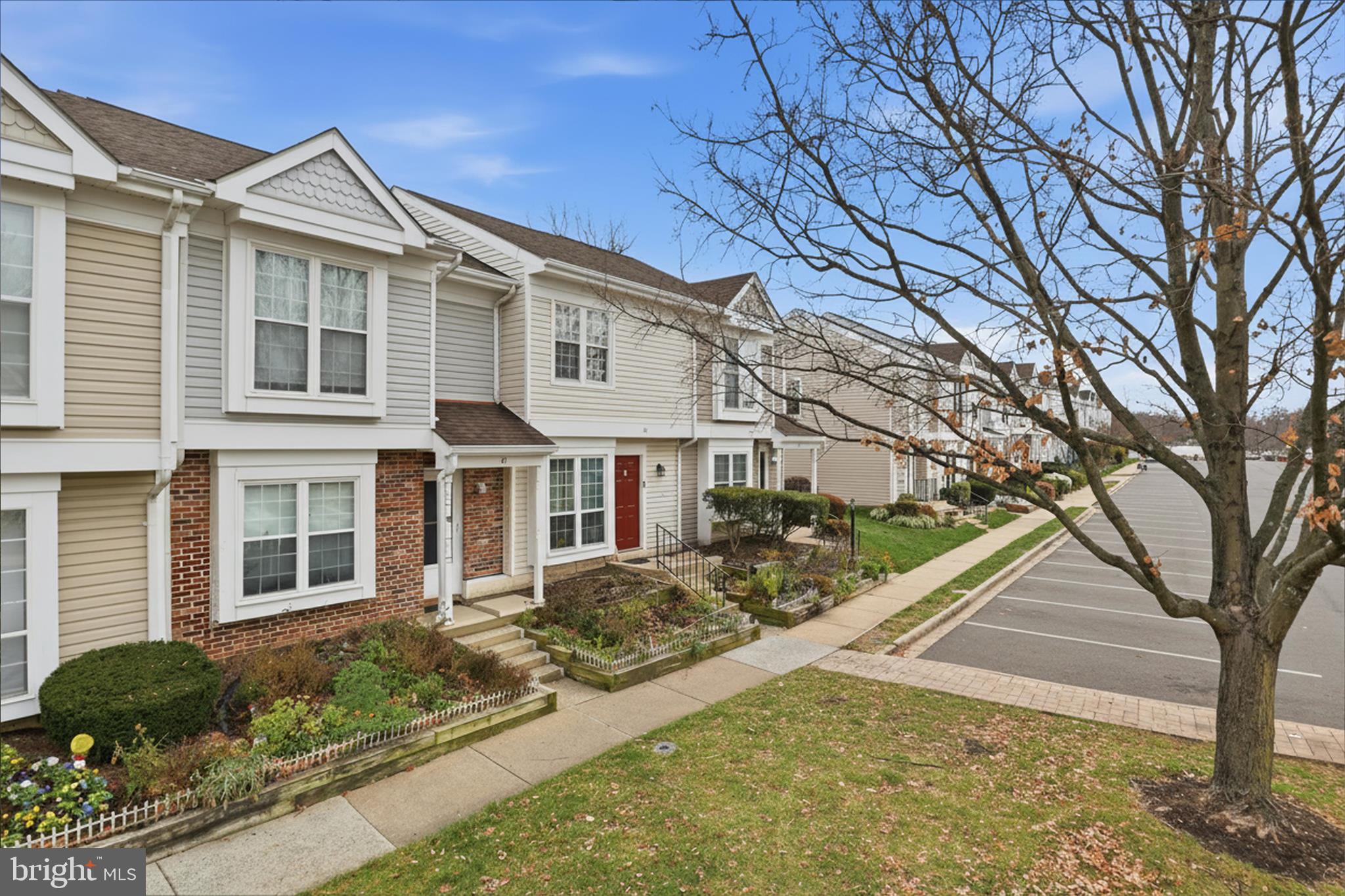 PROVIDENCE VILLAGE - Residential