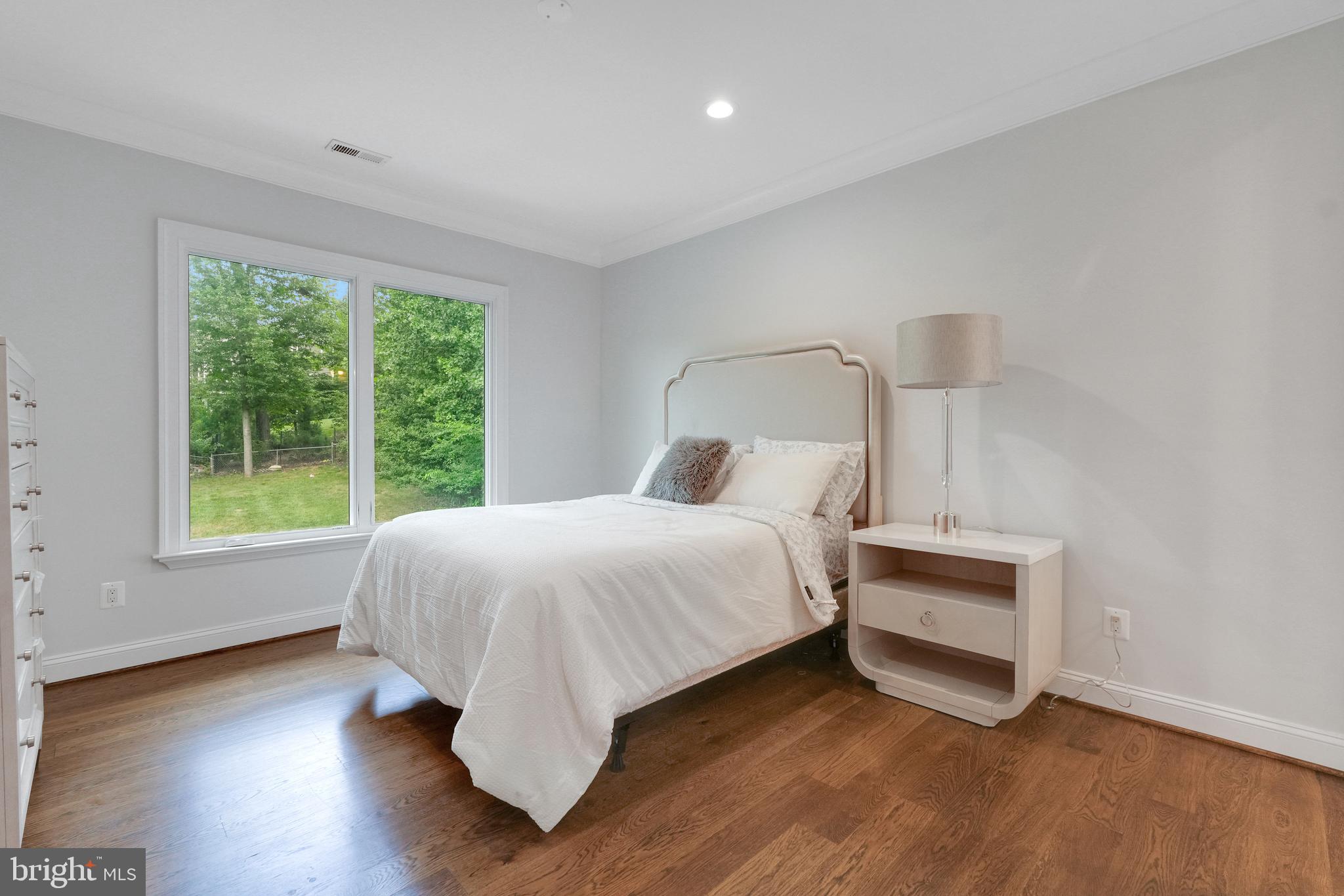 WESTBRIAR - Residential