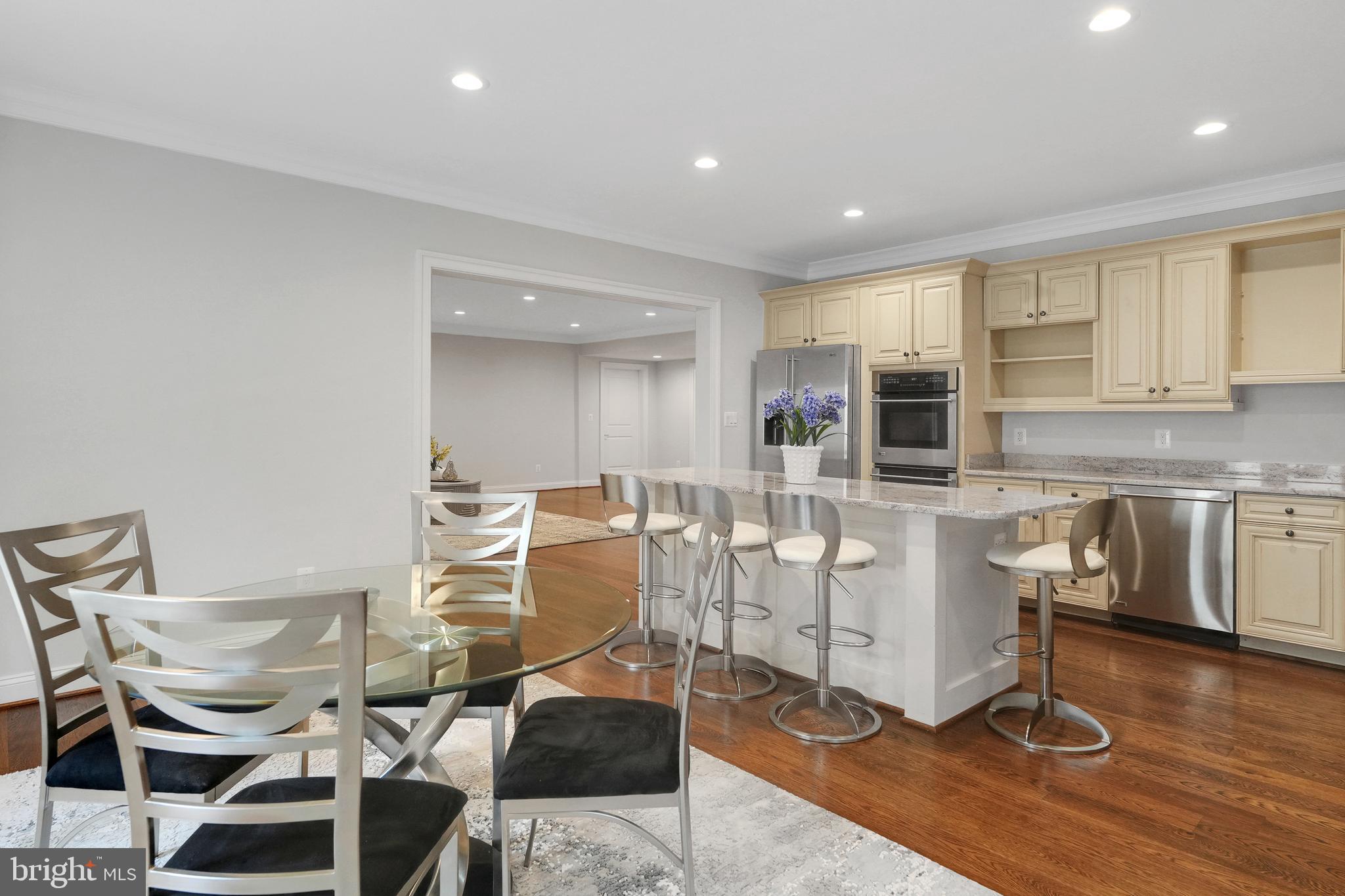 WESTBRIAR - Residential