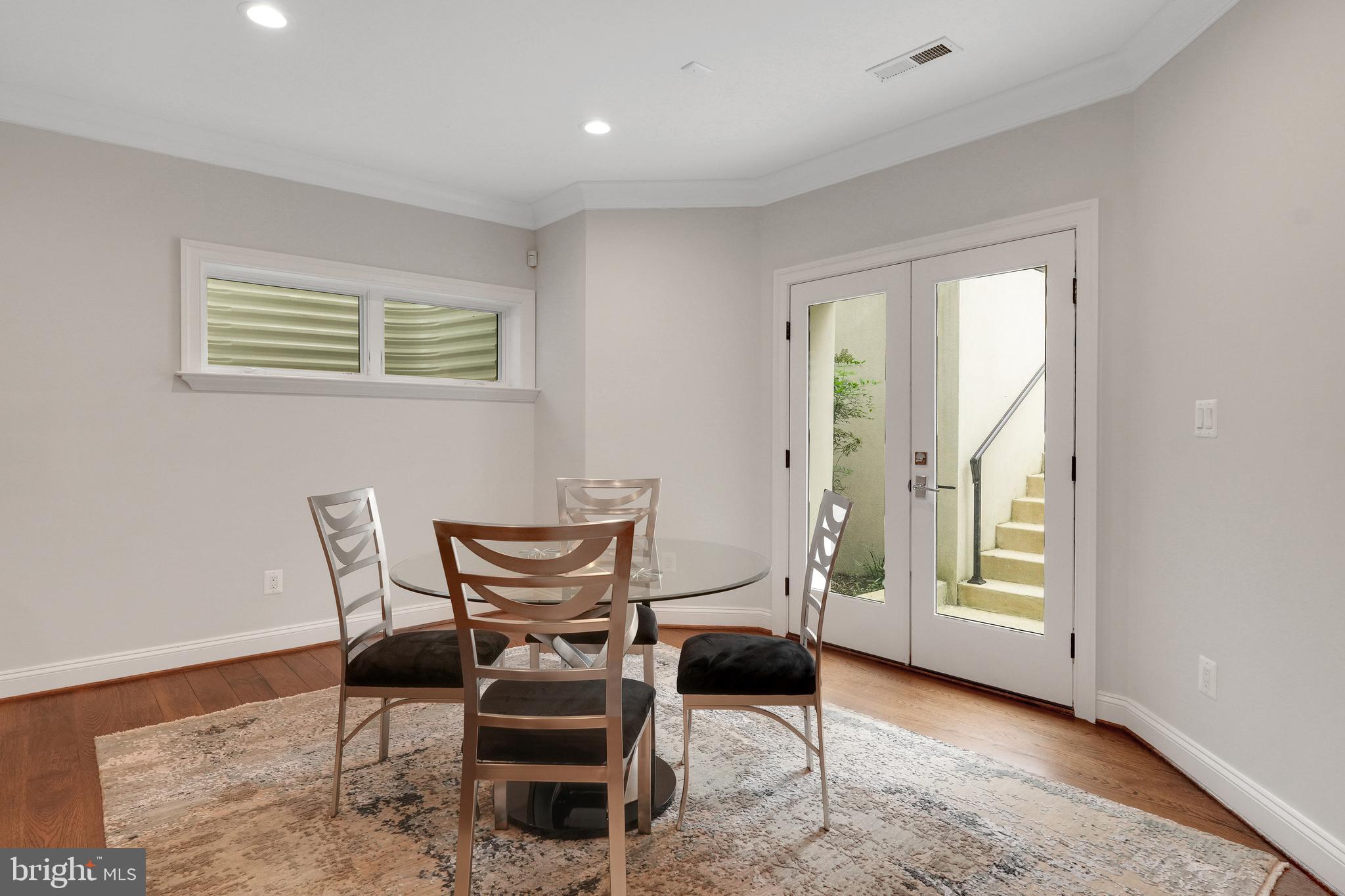 WESTBRIAR - Residential