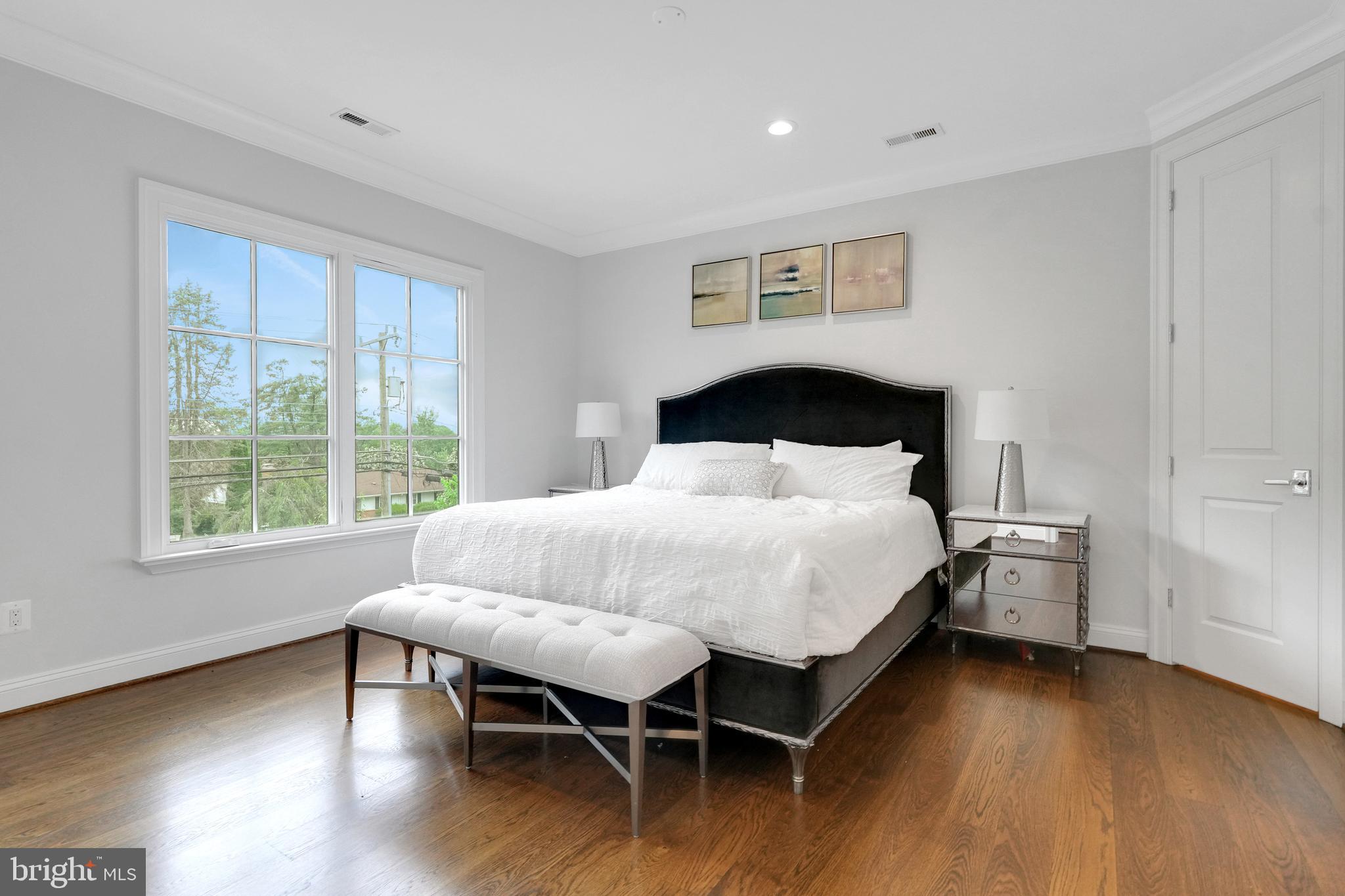 WESTBRIAR - Residential