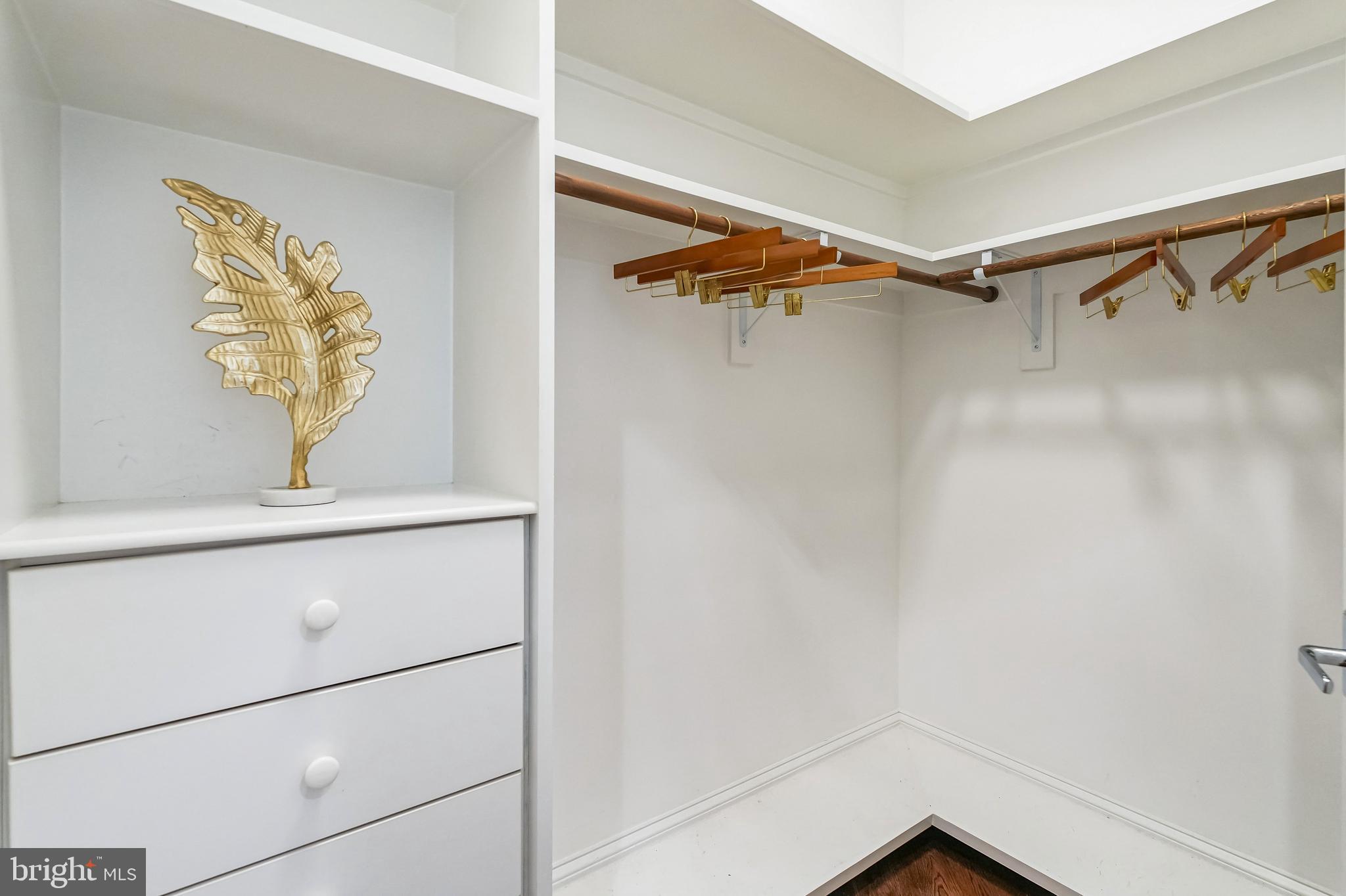 WESTBRIAR - Residential