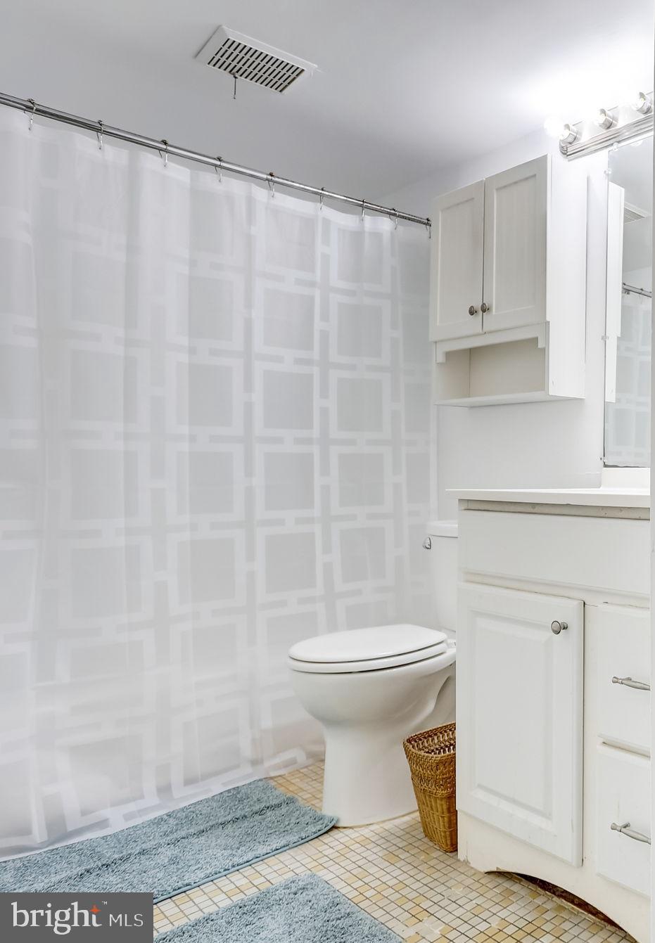 GREEN TREE RUN - Residential