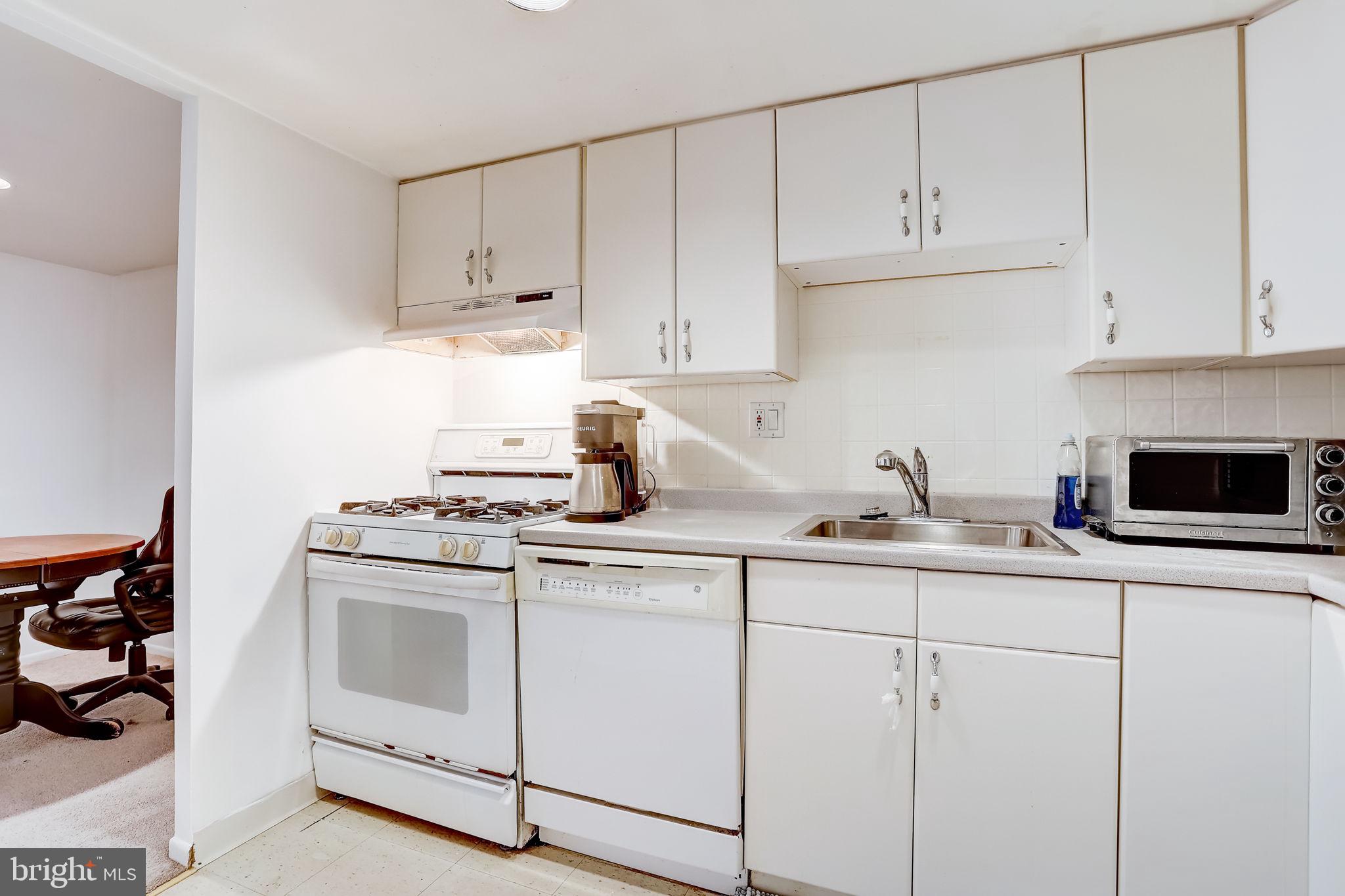 GREEN TREE RUN - Residential