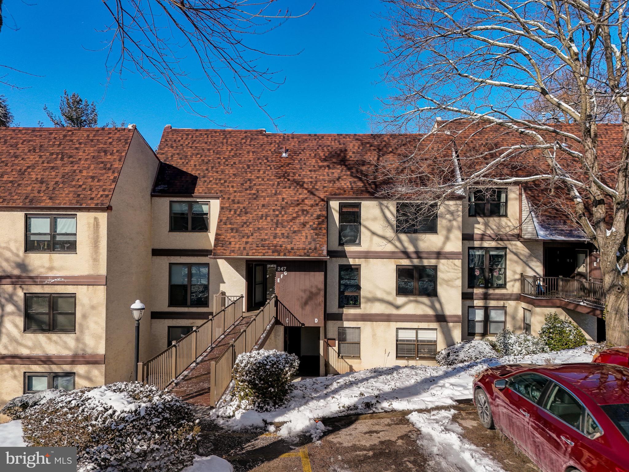 GREEN TREE RUN - Residential