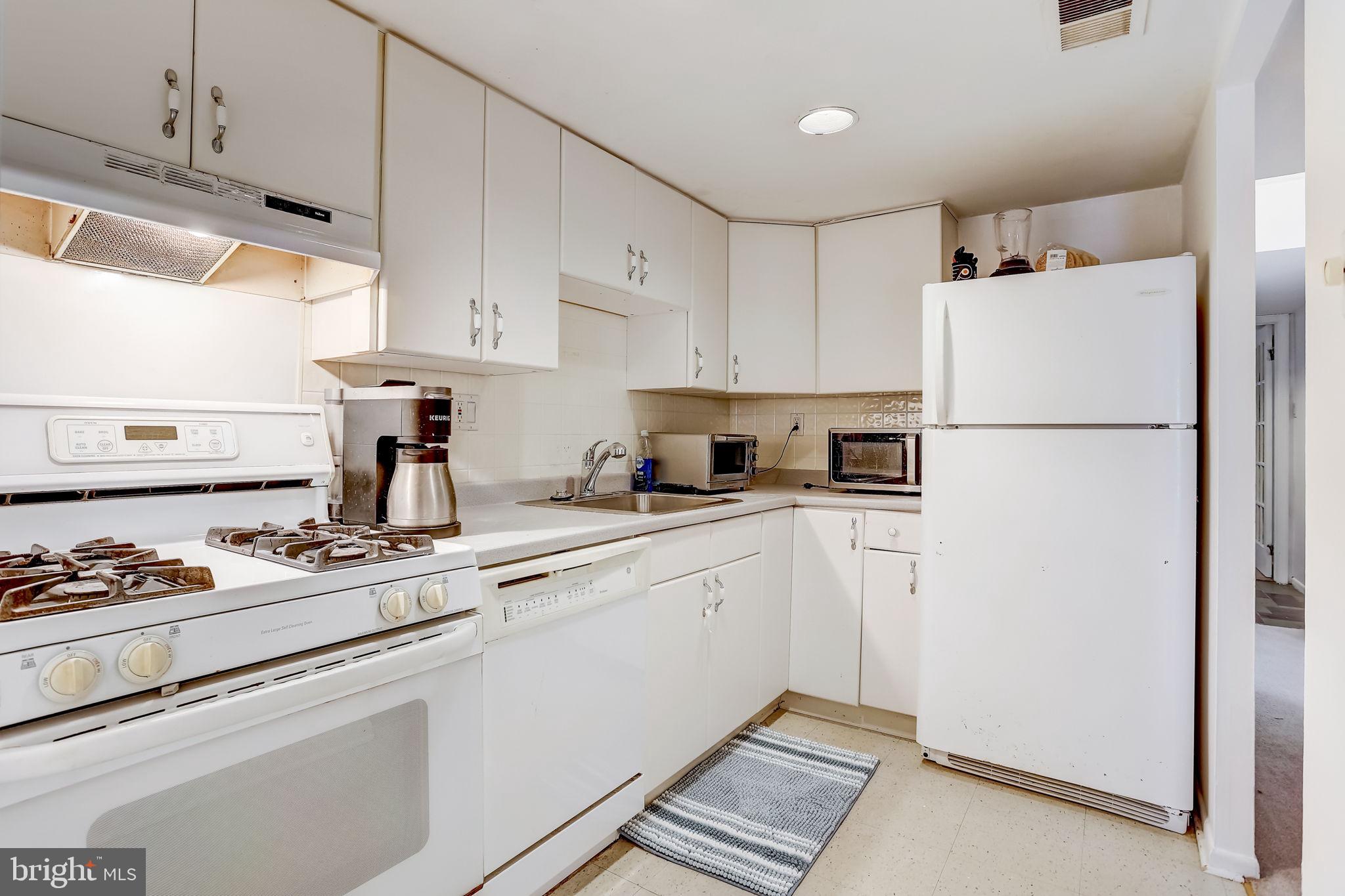 GREEN TREE RUN - Residential