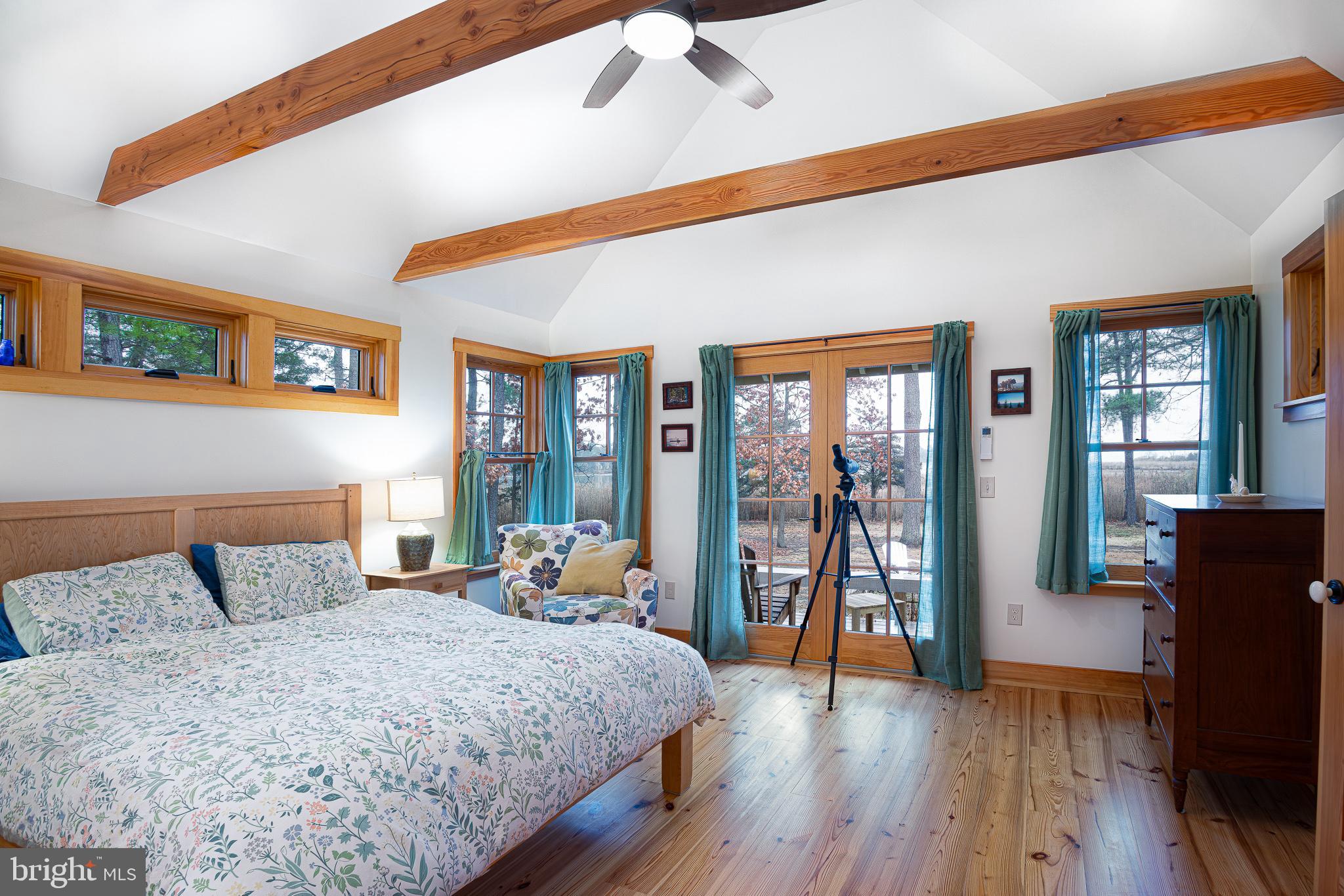 BACHELORS POINT - Residential