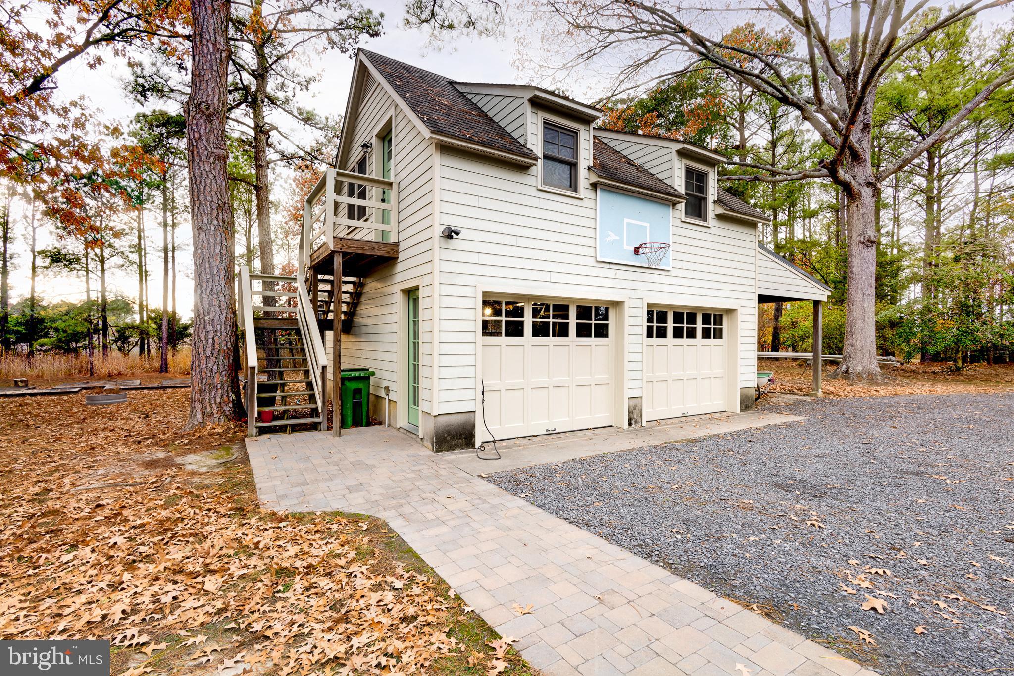 BACHELORS POINT - Residential