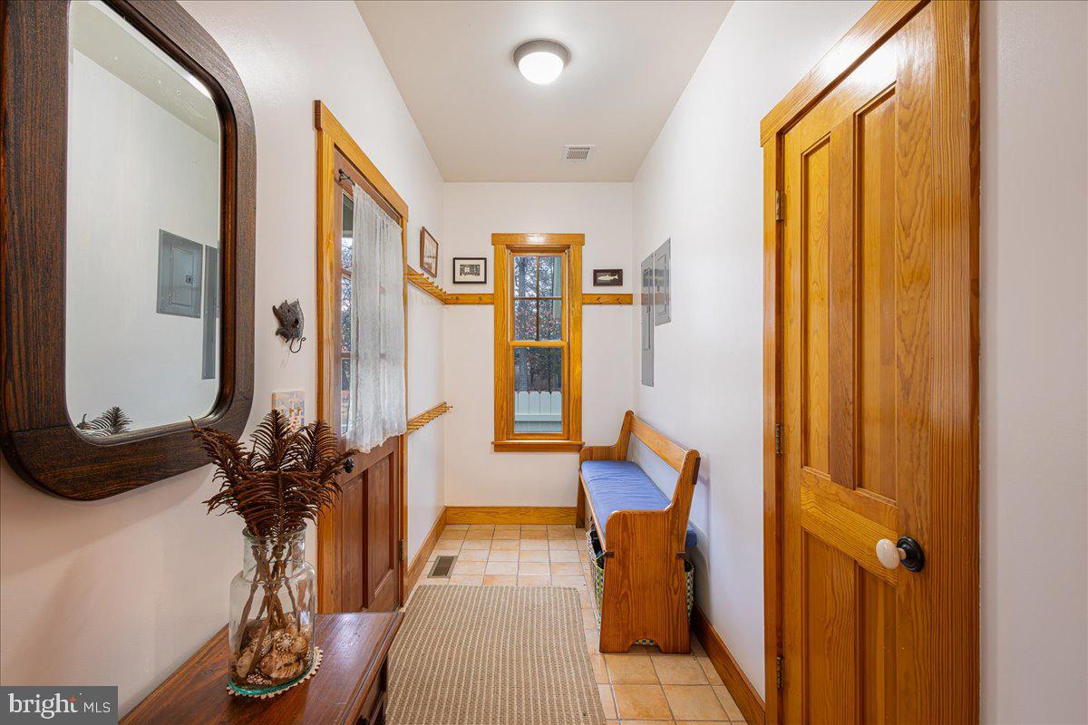 BACHELORS POINT - Residential