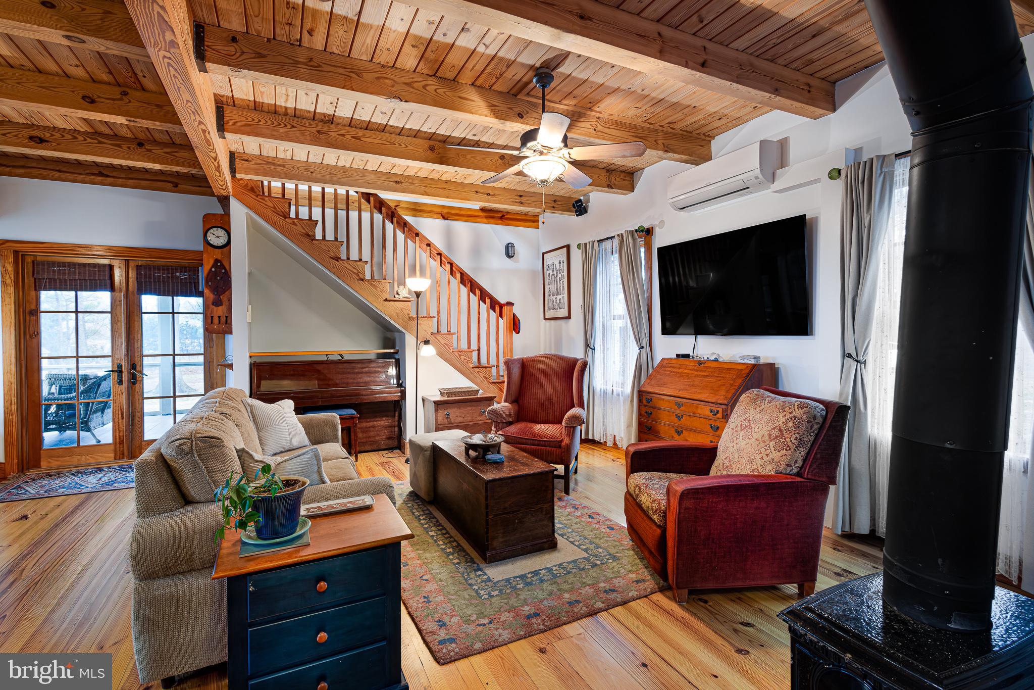 BACHELORS POINT - Residential