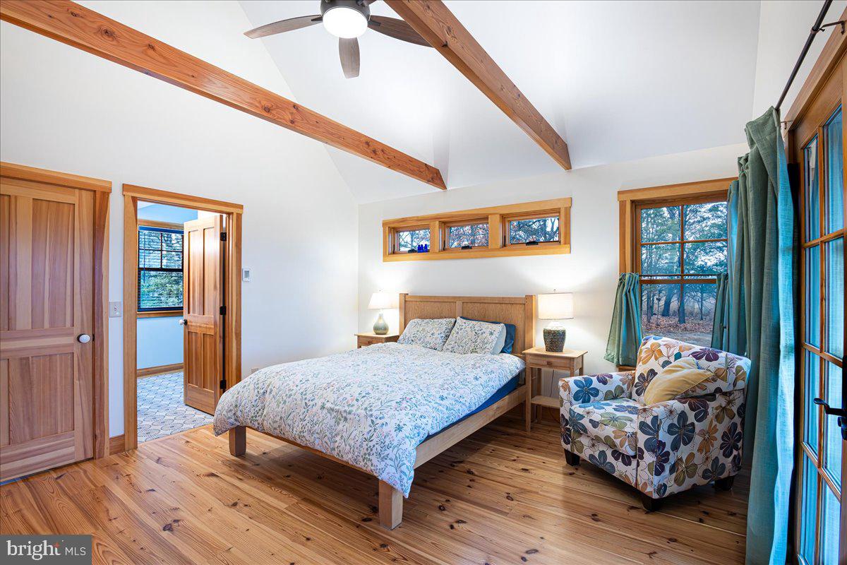 BACHELORS POINT - Residential