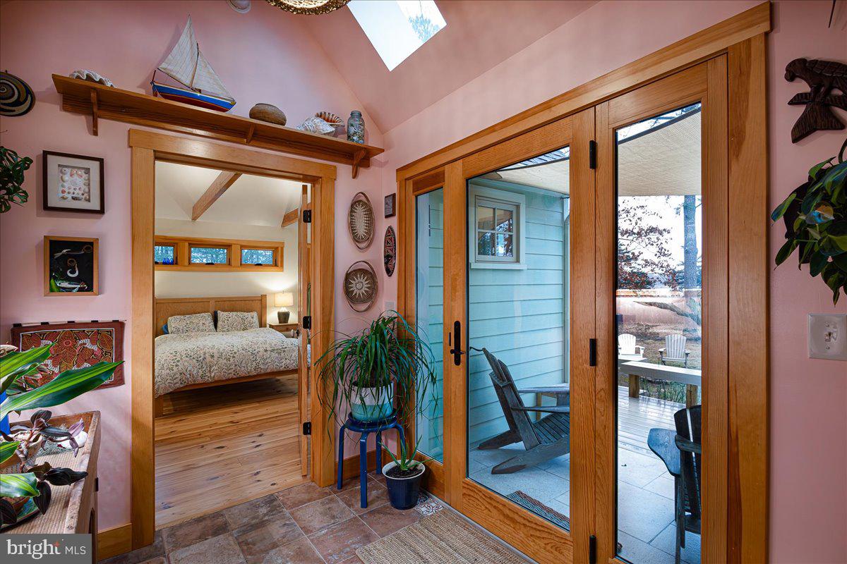 BACHELORS POINT - Residential