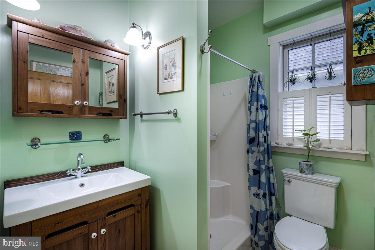 BACHELORS POINT - Residential