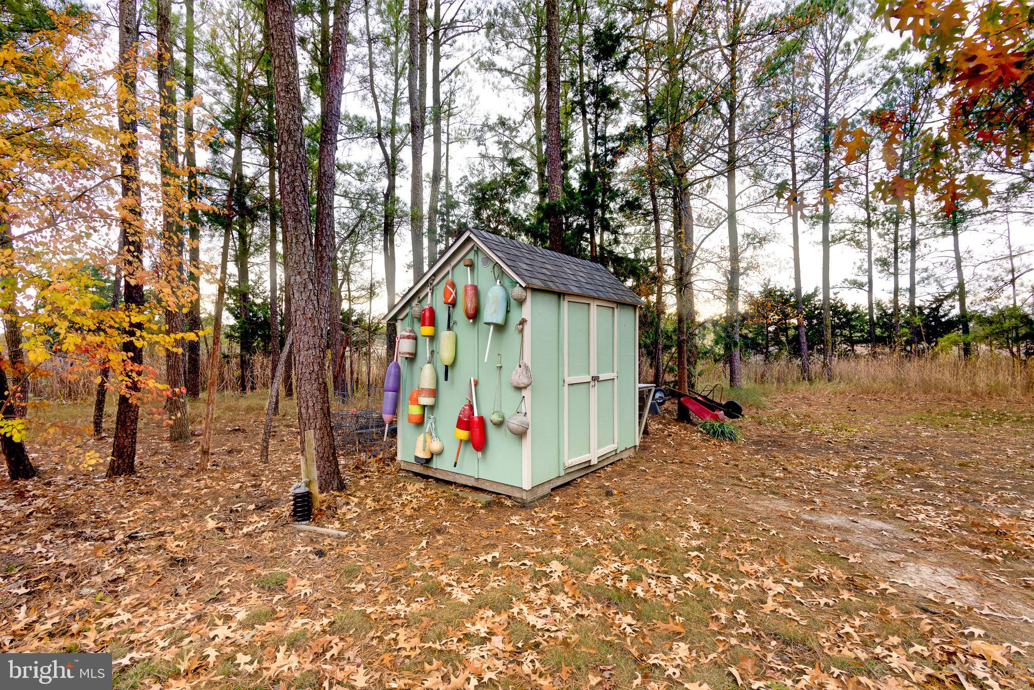 BACHELORS POINT - Residential