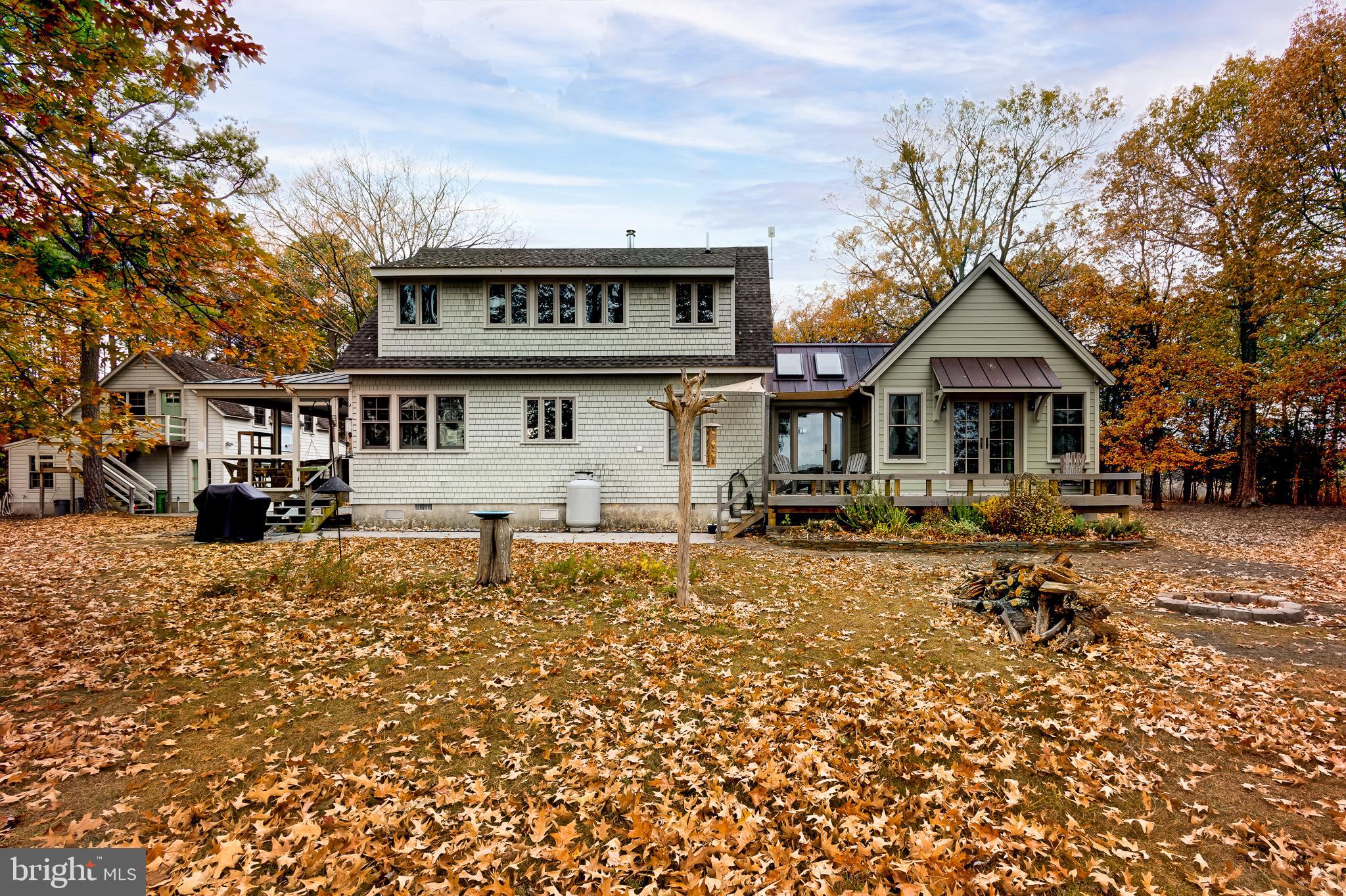 BACHELORS POINT - Residential