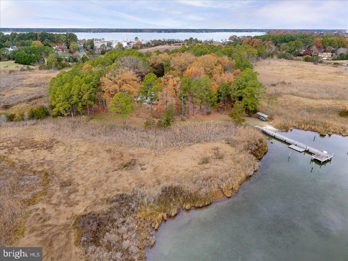 BACHELORS POINT - Residential