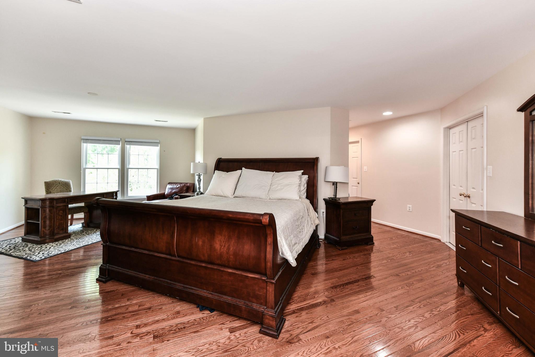 WOODLEA MANOR - Residential Lease