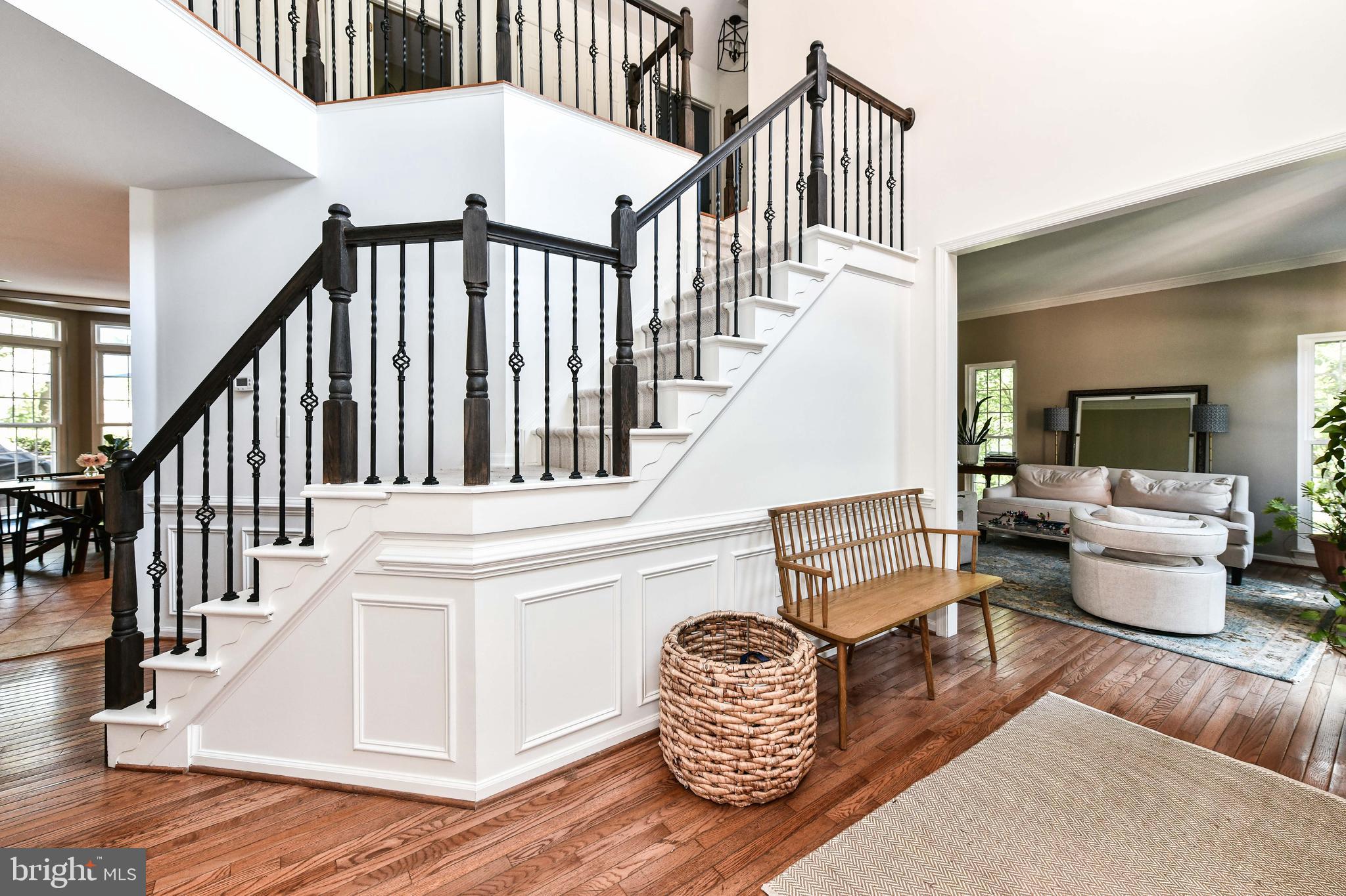 WOODLEA MANOR - Residential Lease