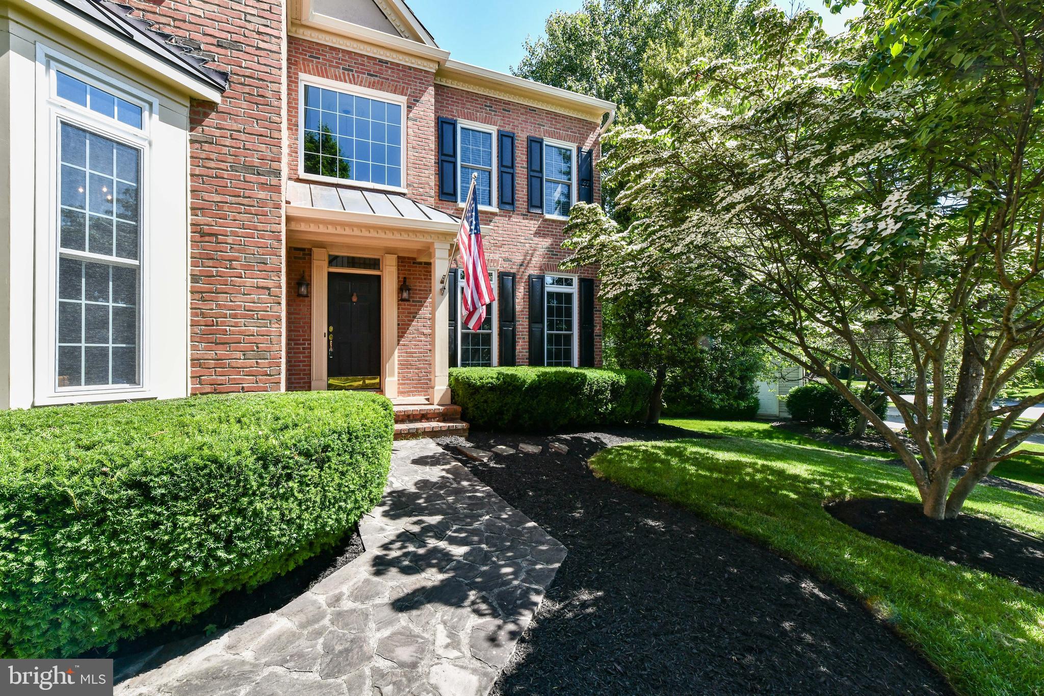 WOODLEA MANOR - Residential Lease