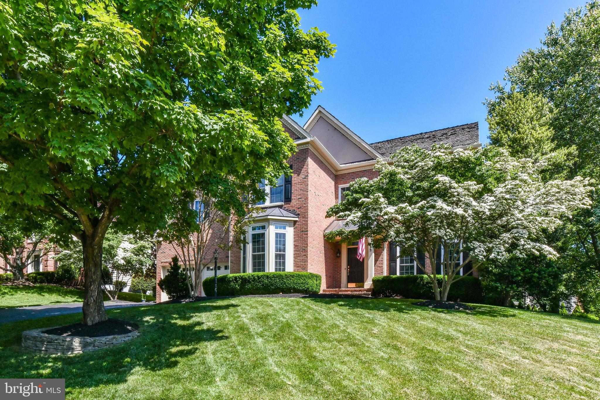 WOODLEA MANOR - Residential Lease