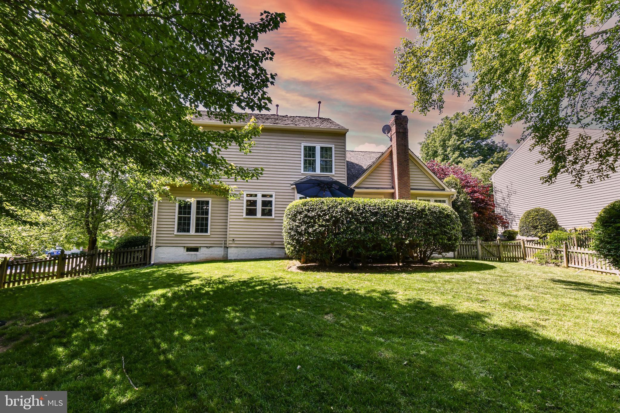 WOODLEA MANOR - Residential Lease