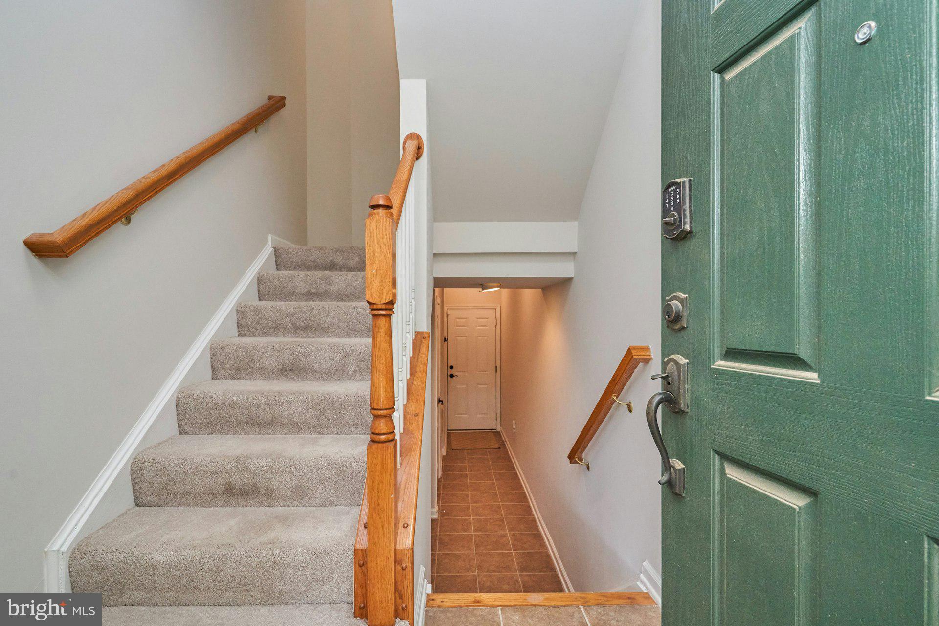 THE TOWNES AT VILLAGE PLACE - Residential Lease