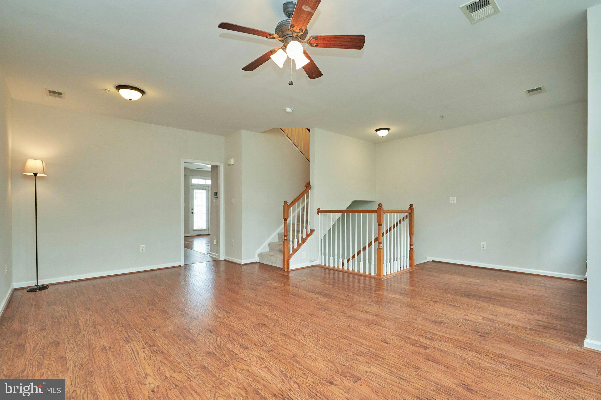 THE TOWNES AT VILLAGE PLACE - Residential Lease