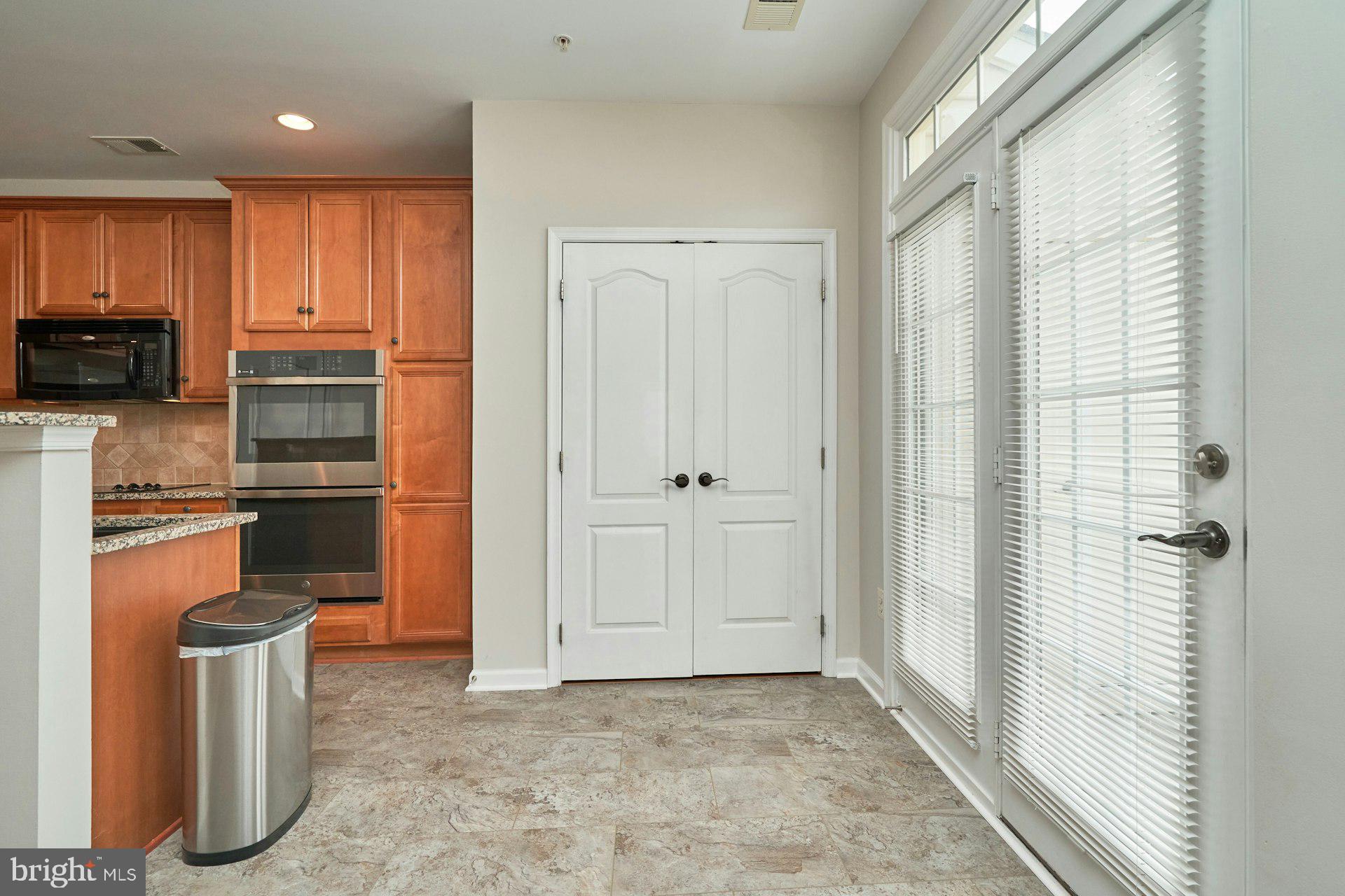 THE TOWNES AT VILLAGE PLACE - Residential Lease