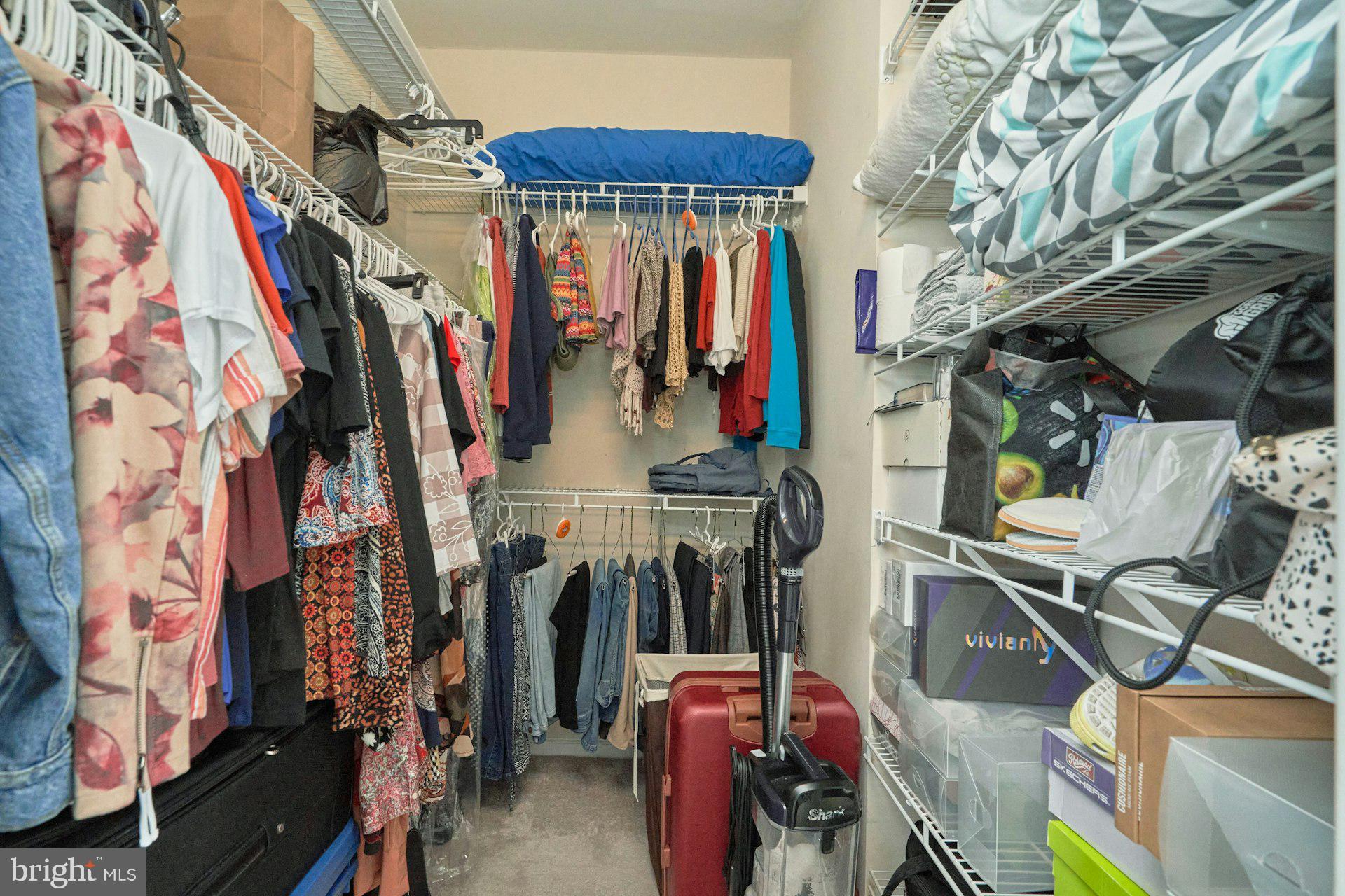 THE TOWNES AT VILLAGE PLACE - Residential Lease