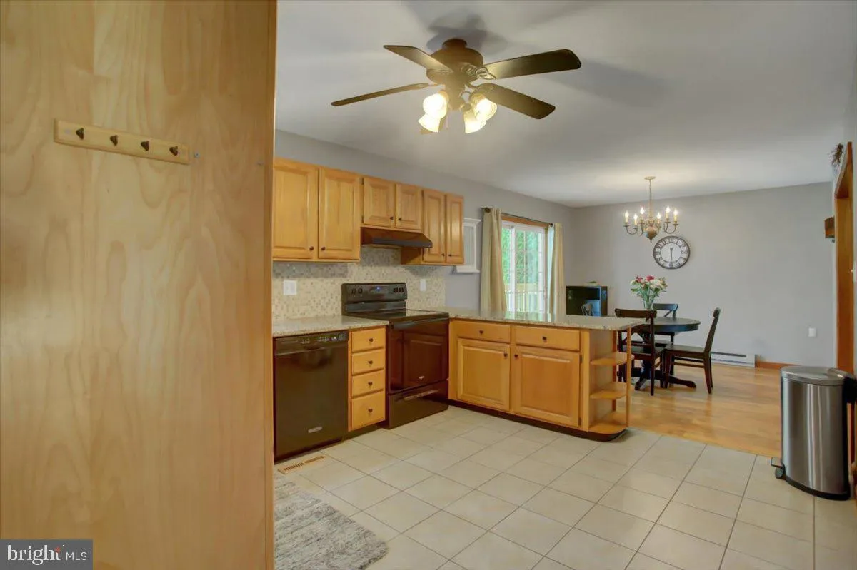 Chambersburg, Pennsylvania 17201, United States, 3 Bedrooms Bedrooms, ,2 BathroomsBathrooms,Residential,Coming Soon,175058