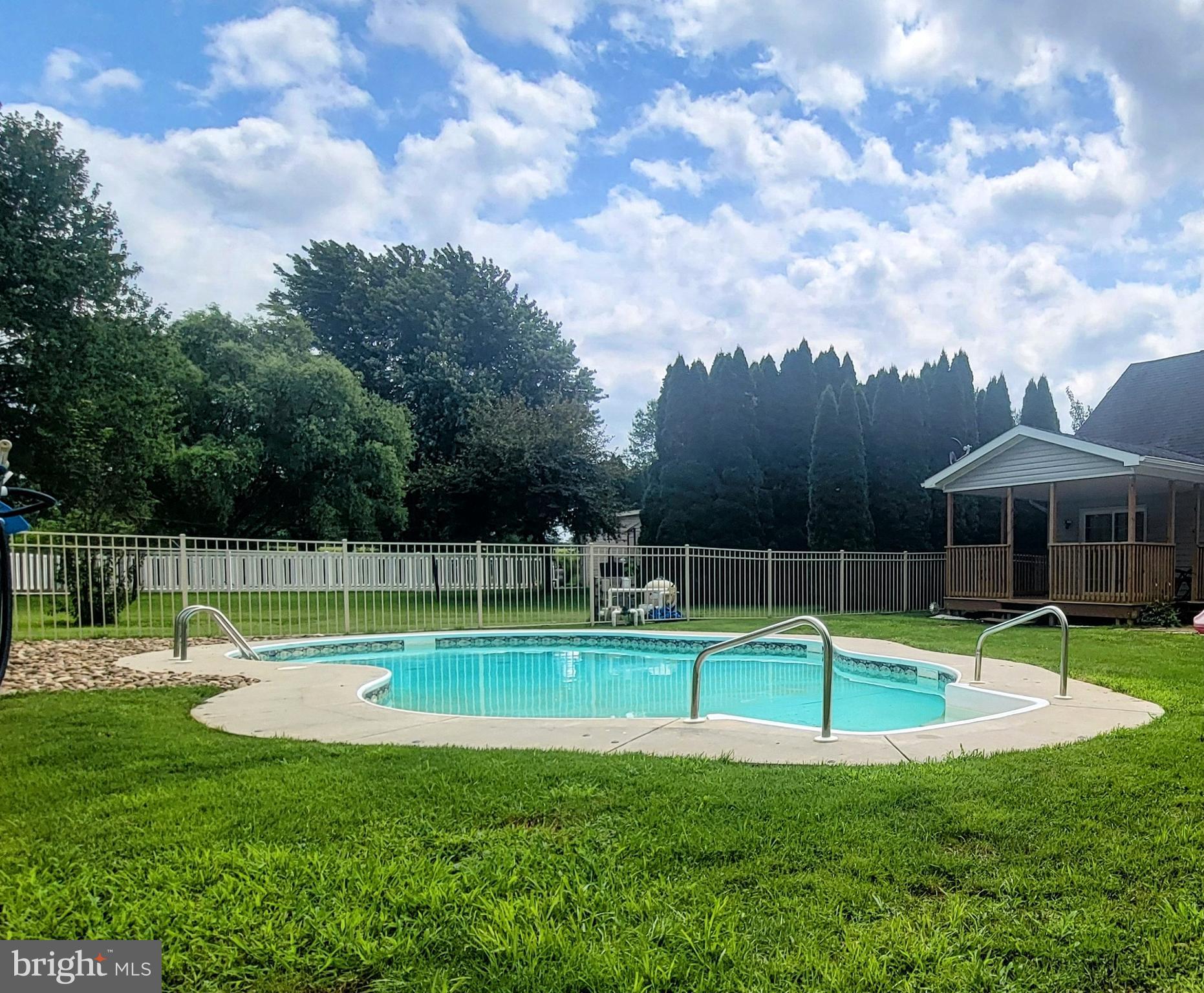 768 FRANKLIN SQUARE DRIVE