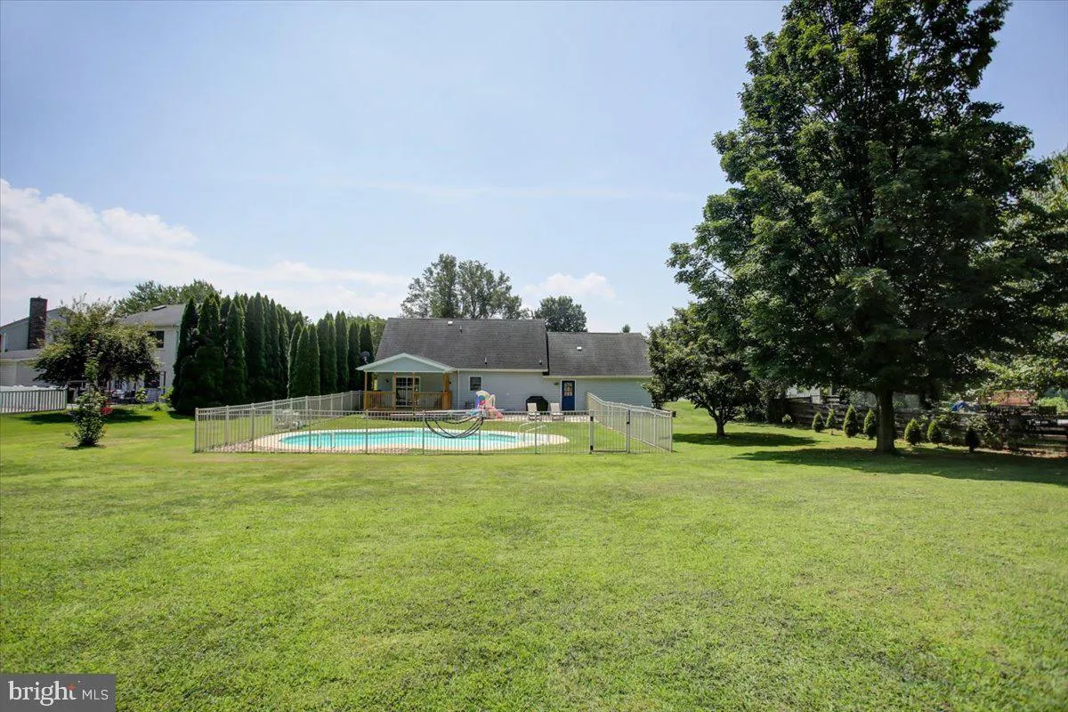 Chambersburg, Pennsylvania 17201, United States, 3 Bedrooms Bedrooms, ,2 BathroomsBathrooms,Residential,Coming Soon,175058