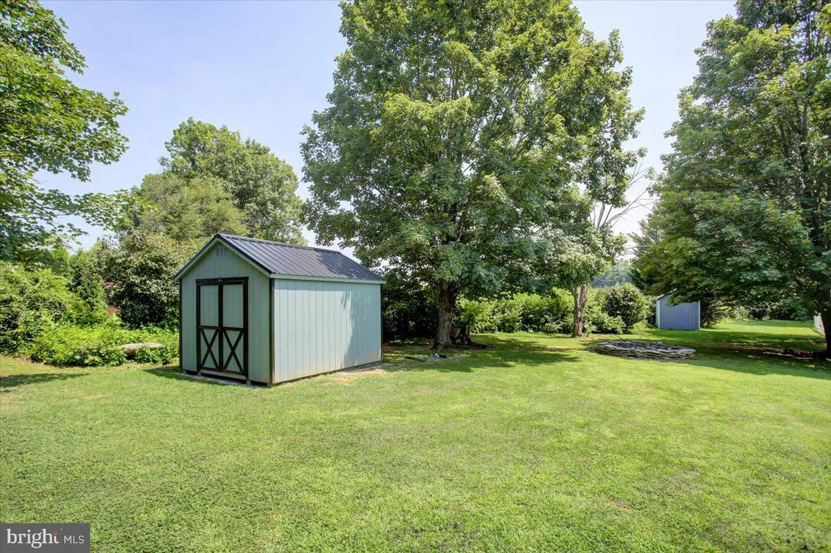 Chambersburg, Pennsylvania 17201, United States, 3 Bedrooms Bedrooms, ,2 BathroomsBathrooms,Residential,Coming Soon,175058