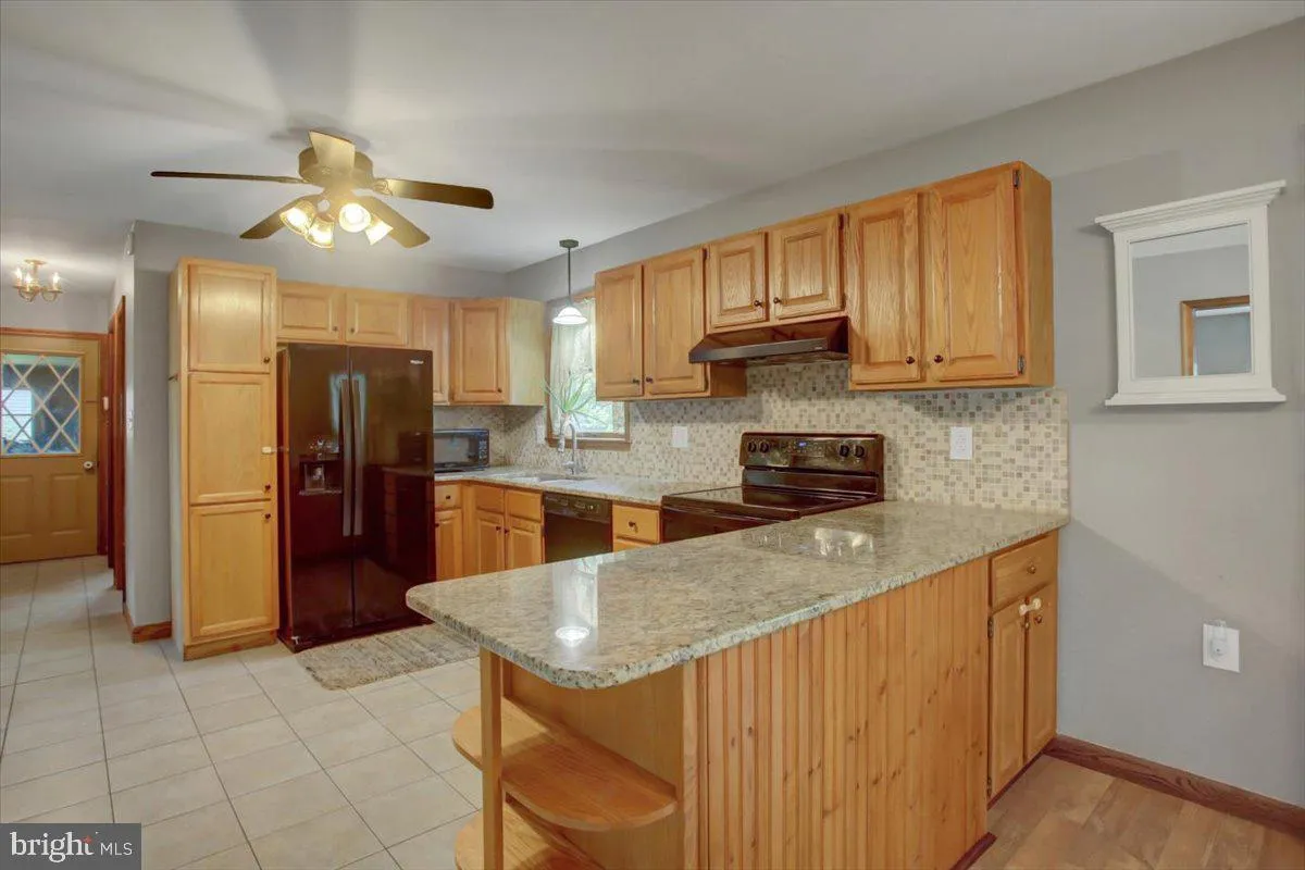 Chambersburg, Pennsylvania 17201, United States, 3 Bedrooms Bedrooms, ,2 BathroomsBathrooms,Residential,Coming Soon,175058