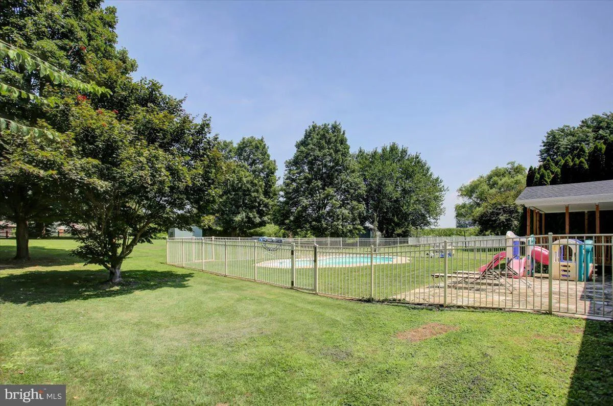 Chambersburg, Pennsylvania 17201, United States, 3 Bedrooms Bedrooms, ,2 BathroomsBathrooms,Residential,Coming Soon,175058