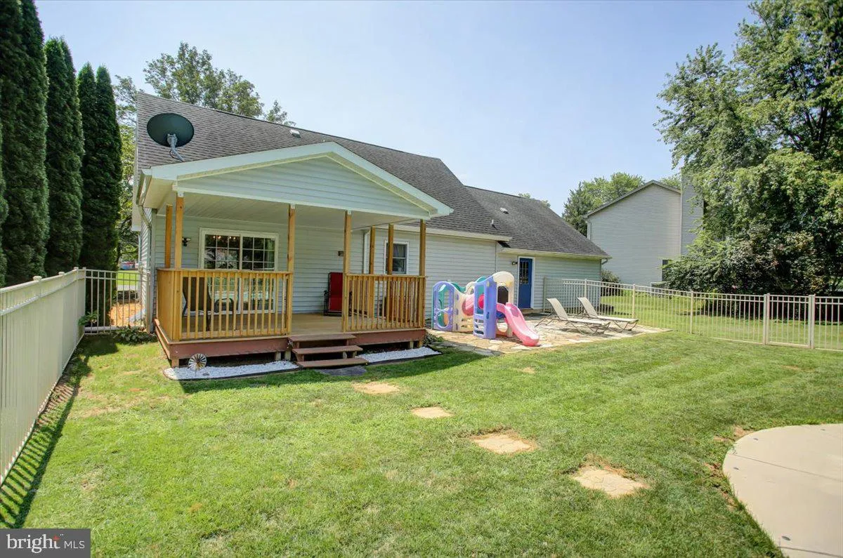 Chambersburg, Pennsylvania 17201, United States, 3 Bedrooms Bedrooms, ,2 BathroomsBathrooms,Residential,Coming Soon,175058