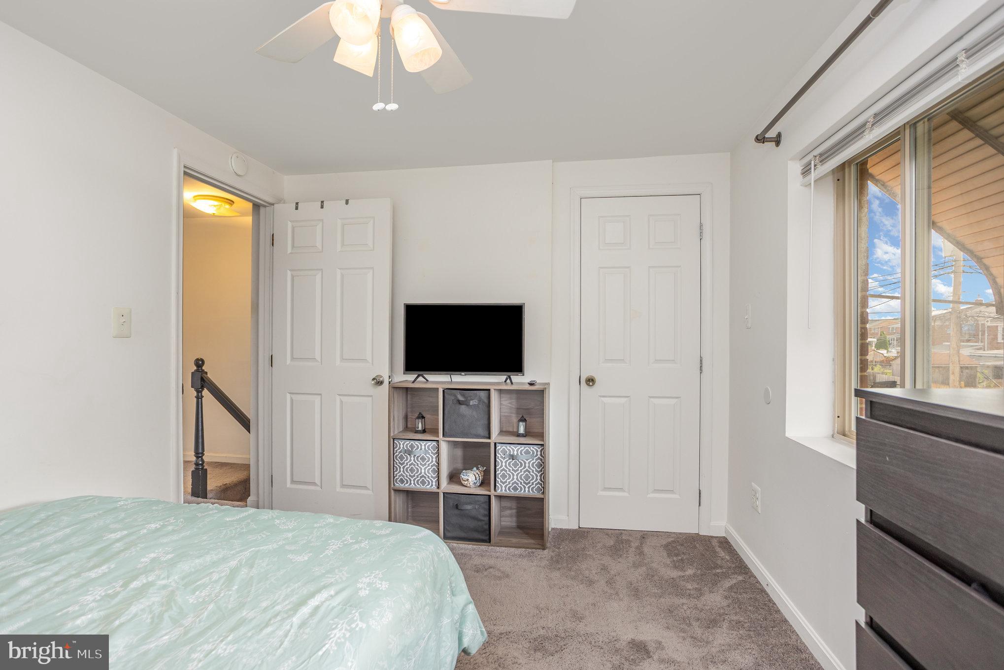 NORTH POINT VILLAGE - Residential