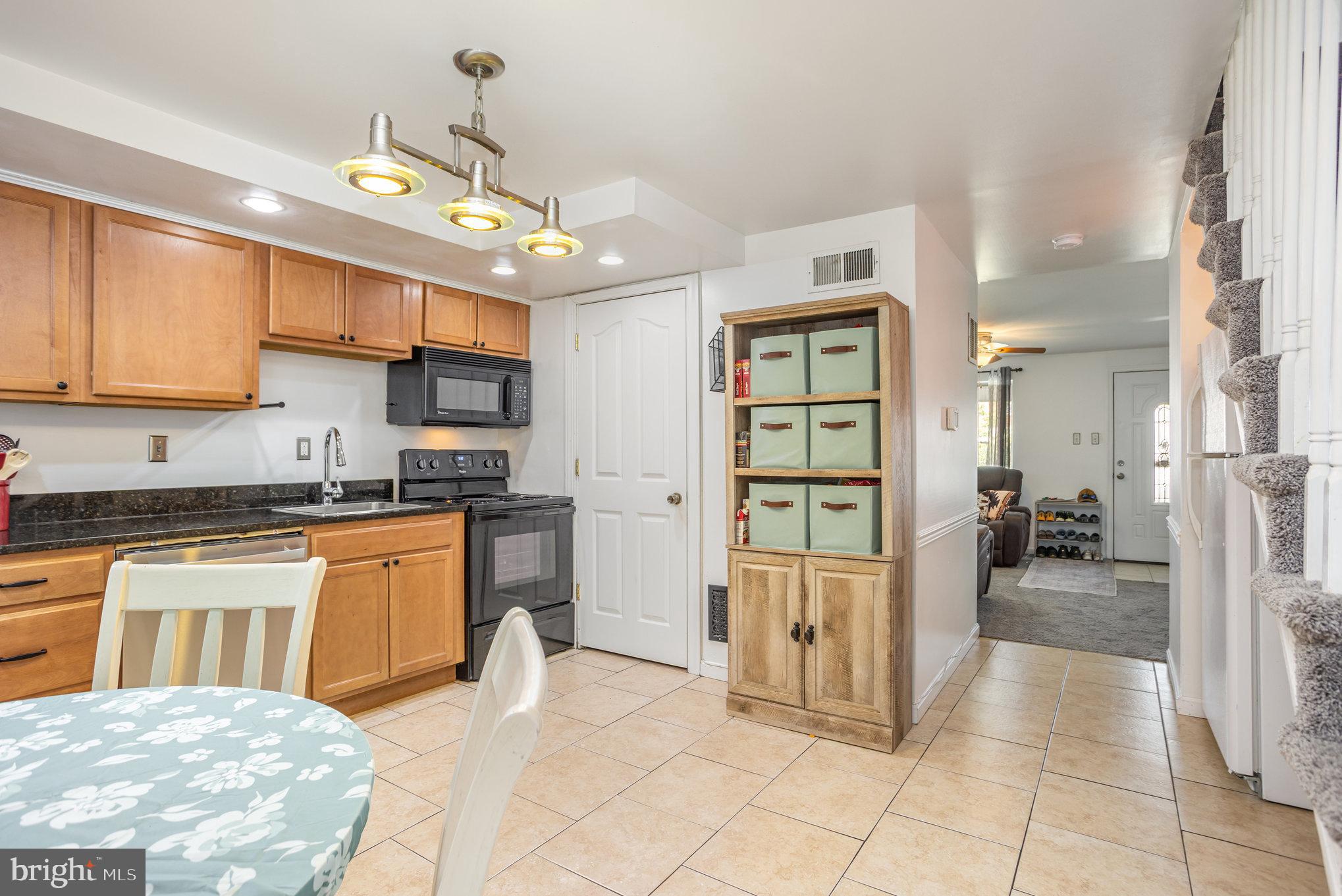 NORTH POINT VILLAGE - Residential