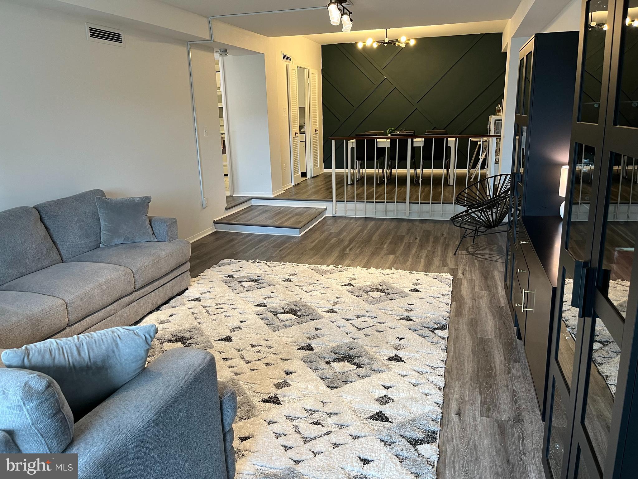 Welcome home! This beautiful 2 bedroom 2 bathroom condo has been updated and boasts slate gray luxury vinyl flooring, new carpet in the bedrooms, fresh paint, modern lighting fixtures and a great location! Motivated sellers!
