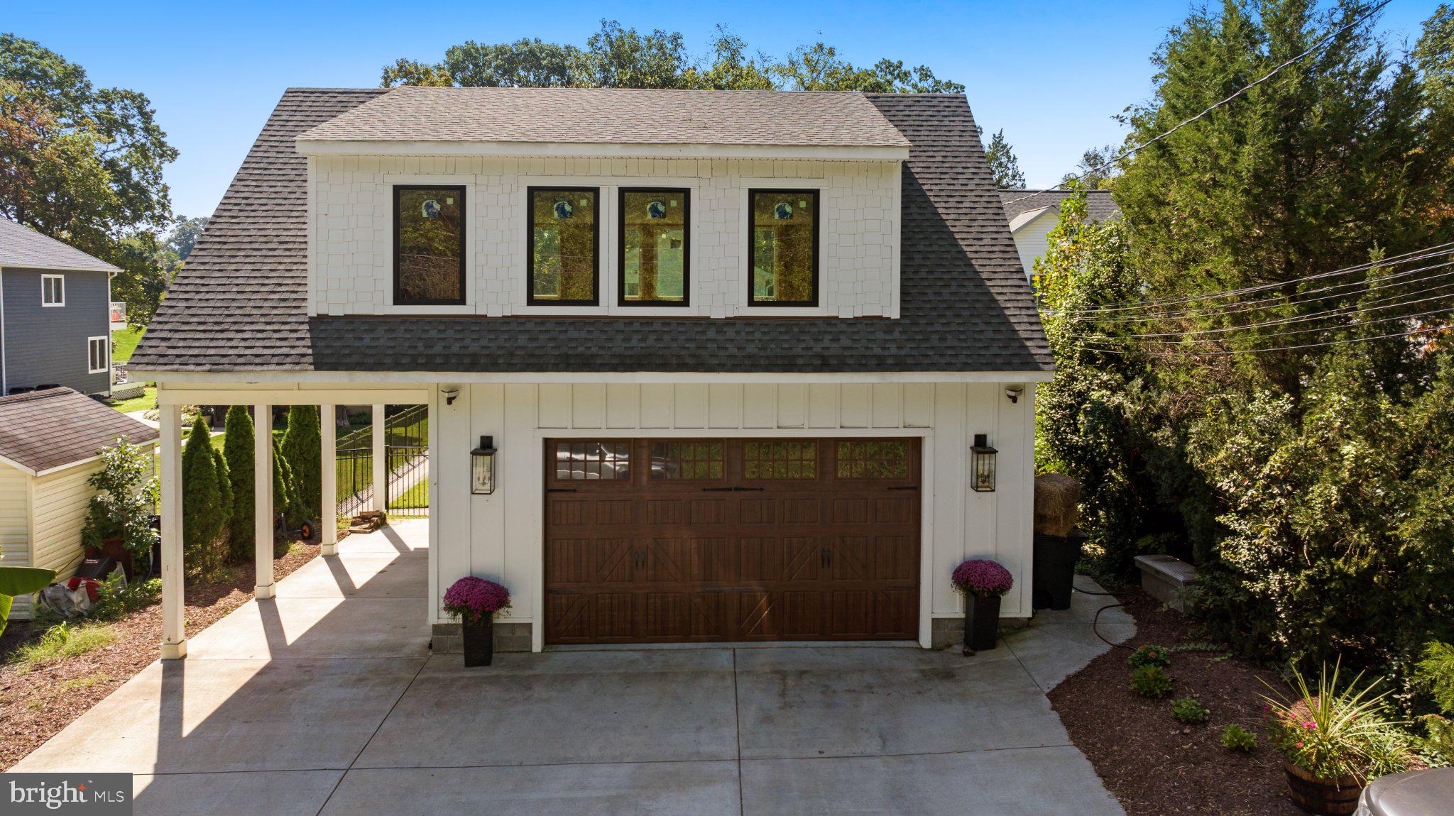 377 VALLEY STREAM ROAD
