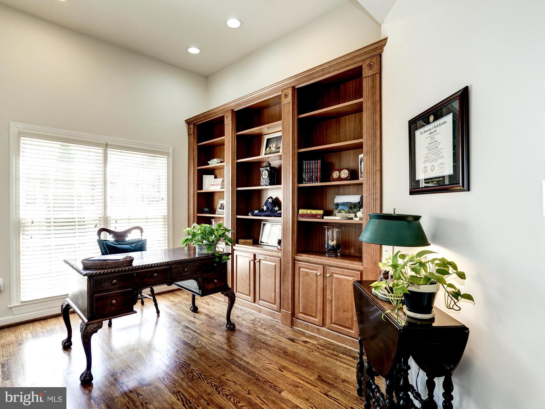 FARRCROFT - Residential