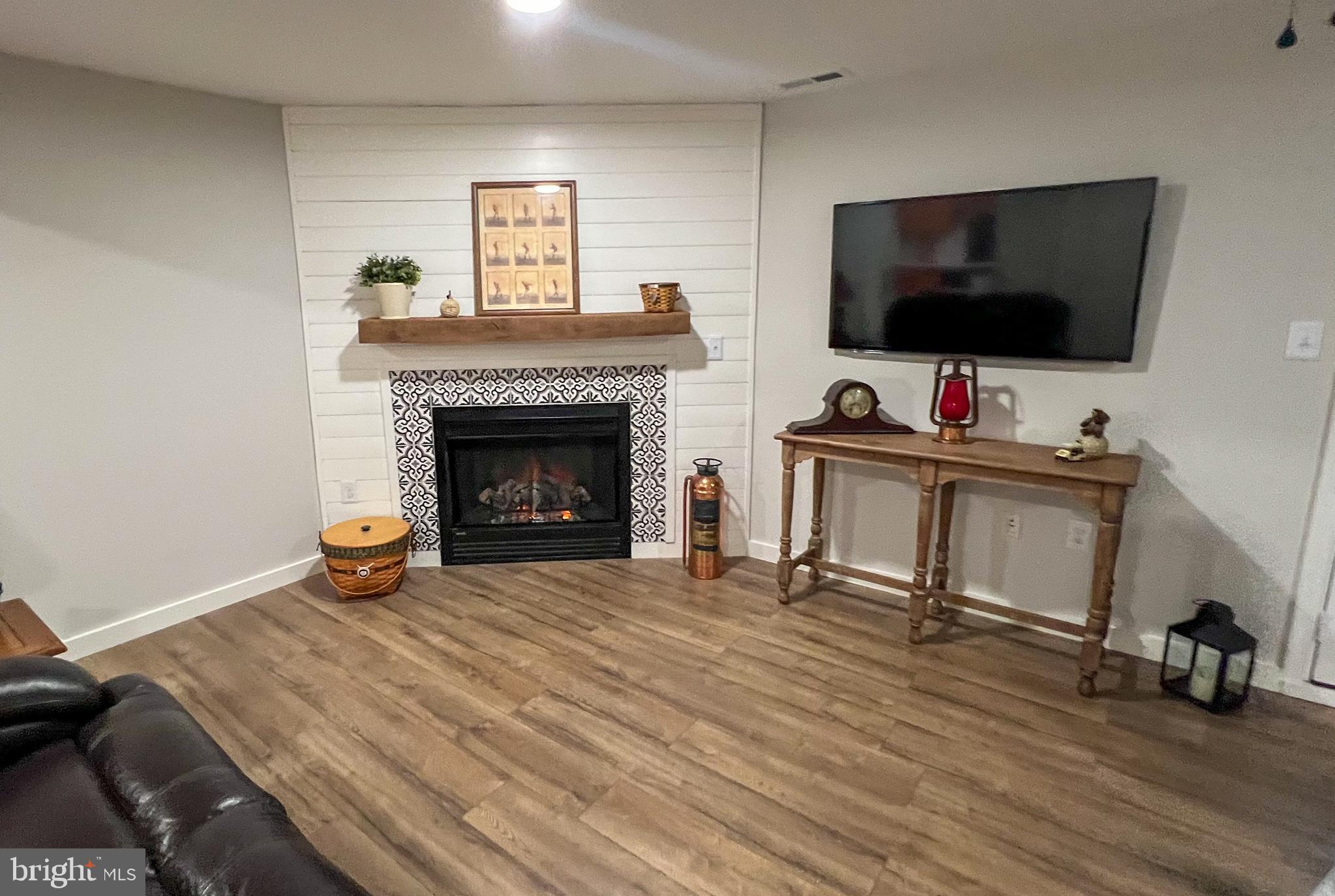 CHADSWOOD - Residential